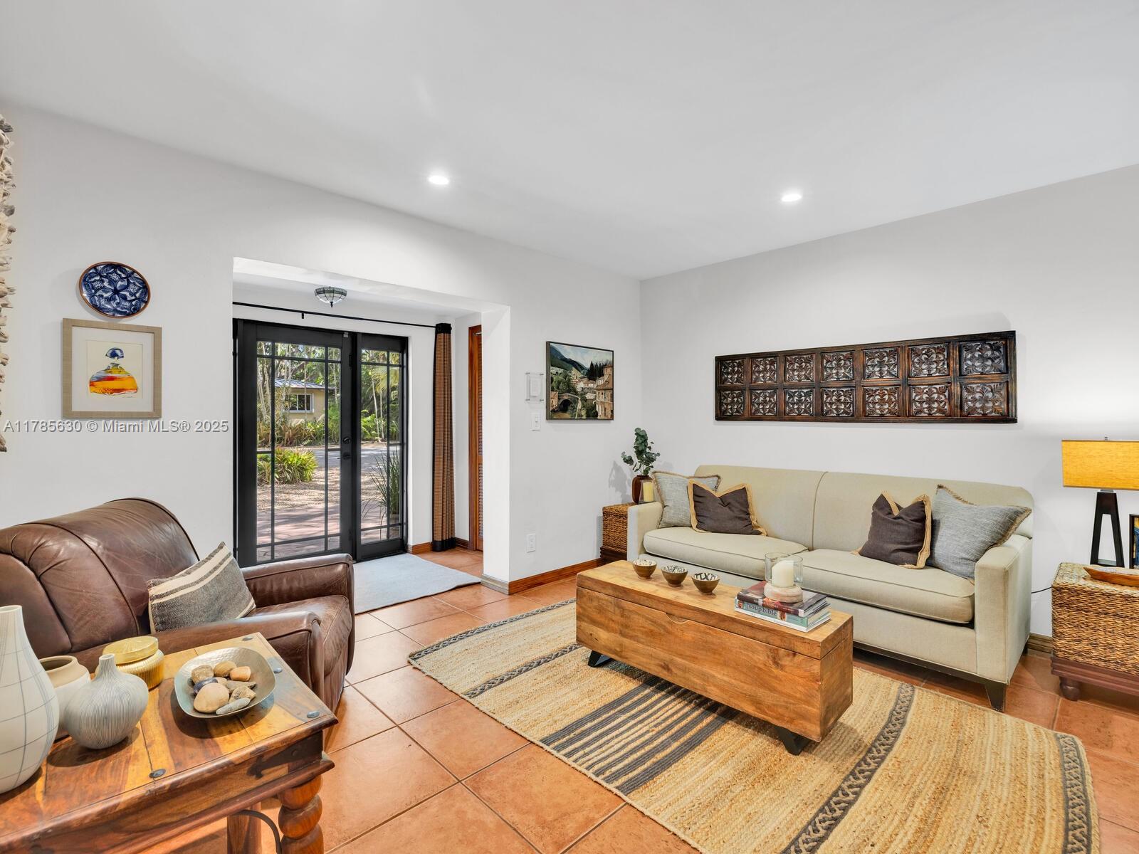 6870 SW 77th Ter, South Miami, Florida image 5