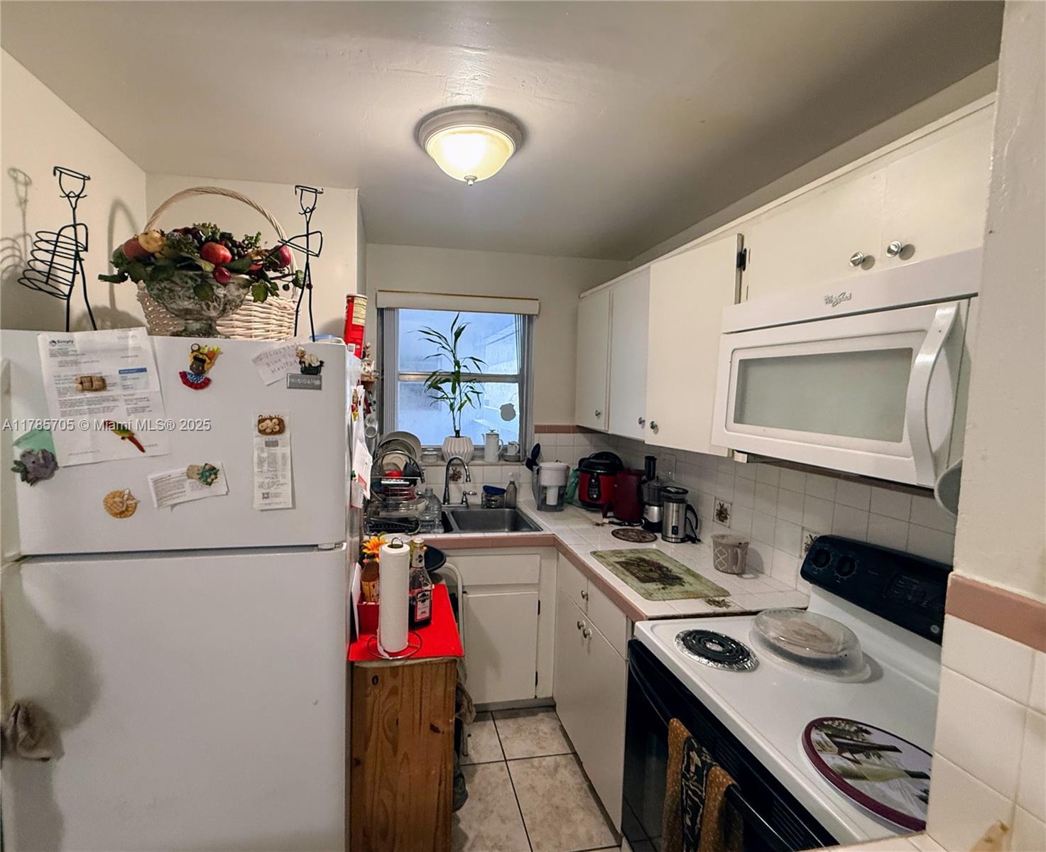 Listing Photo 5