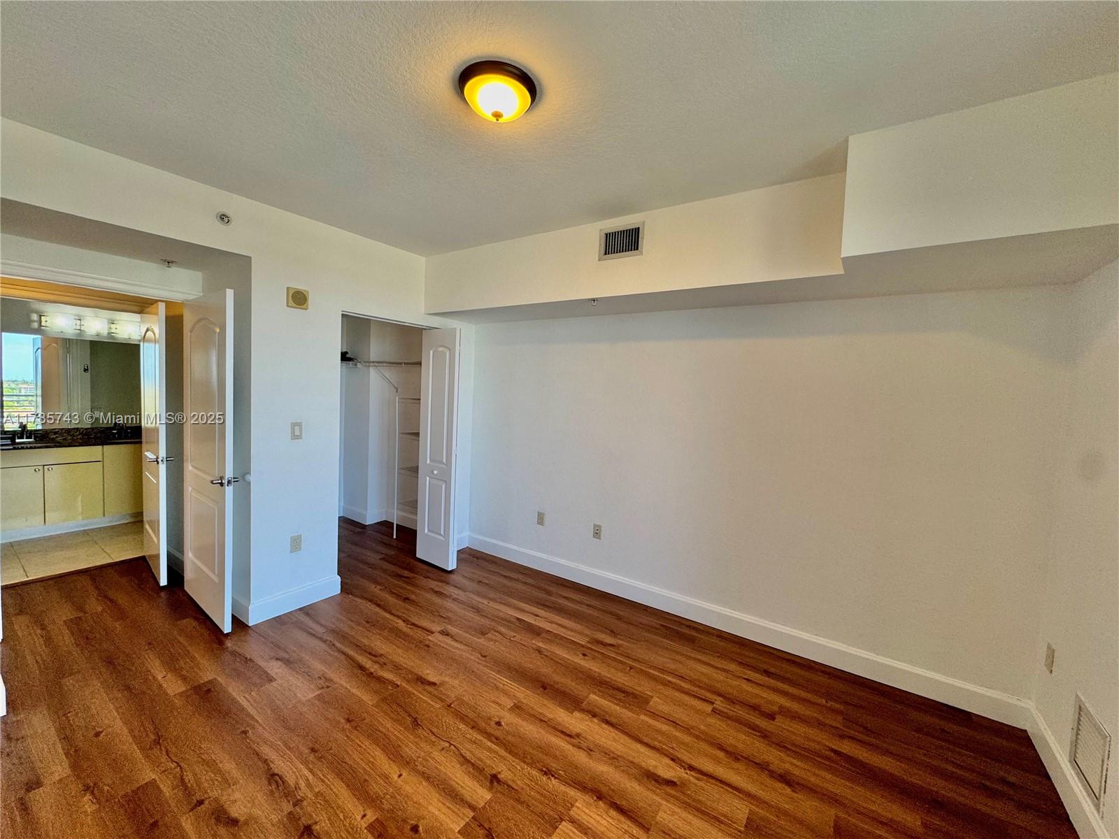 1830 Radius Dr #910, Hollywood, Florida image 14