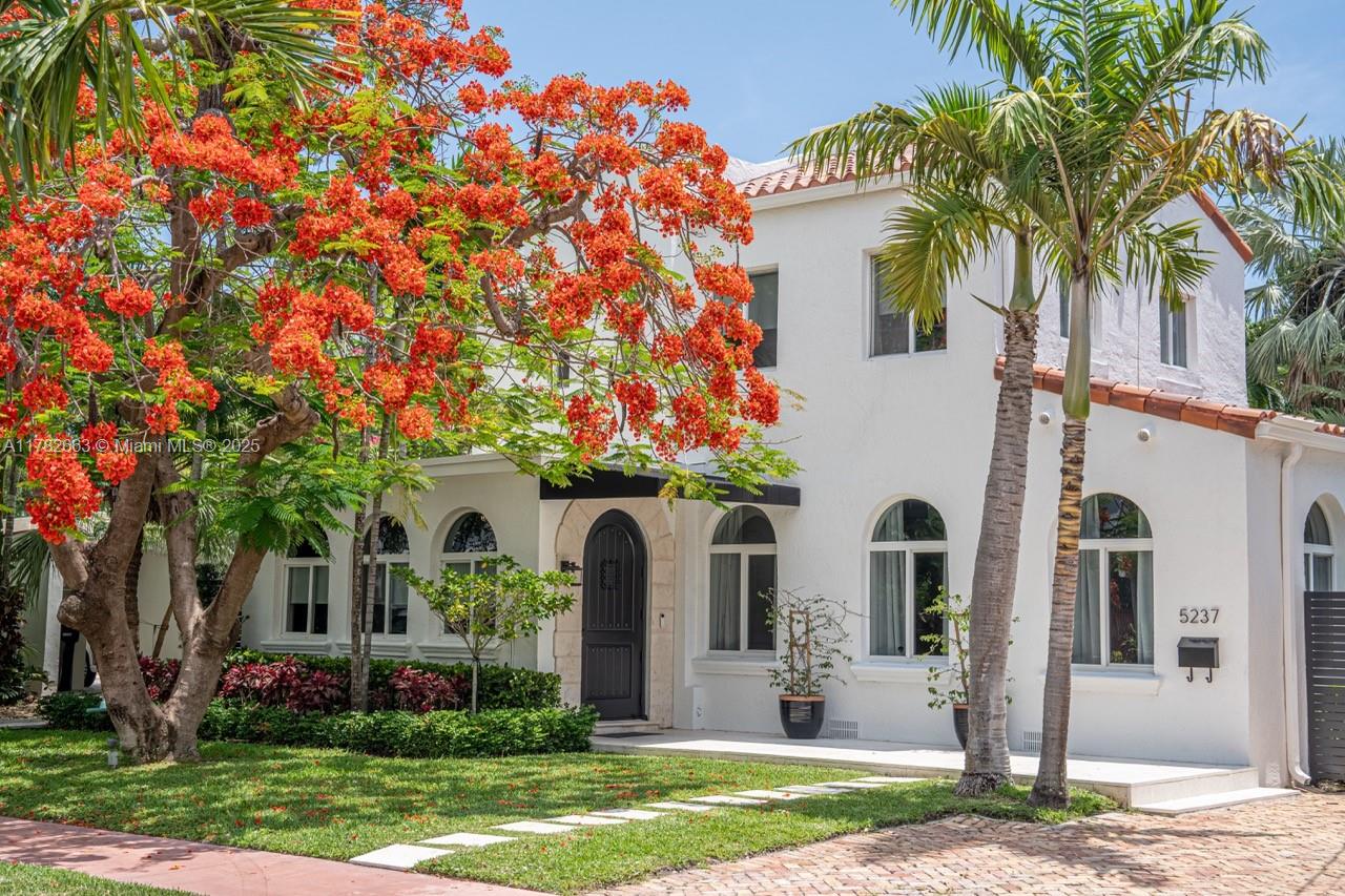 5237 La Gorce Dr, Miami Beach, Florida image 1