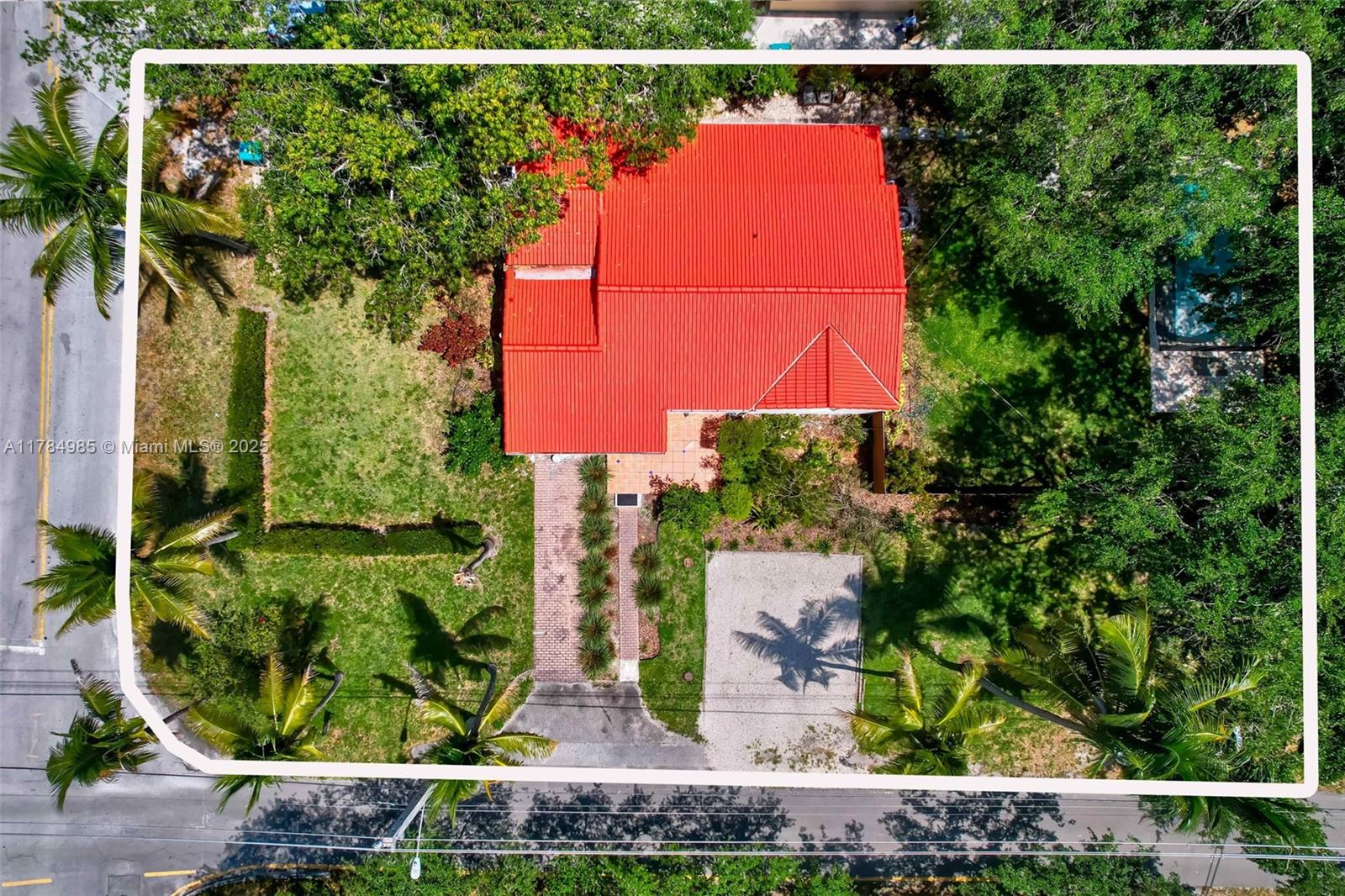 12075 NE 10th Ave, Biscayne Park, Florida image 2