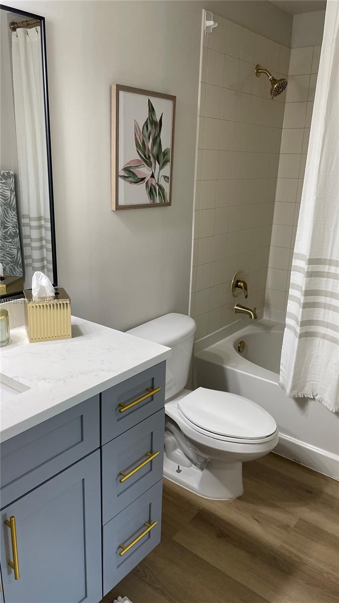 6001 SW 70th St #413, South Miami, Florida image 10
