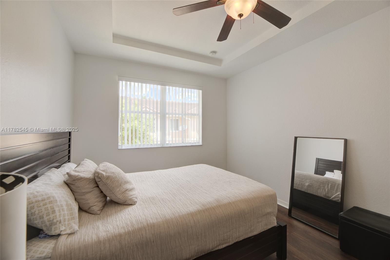 Listing Photo 18