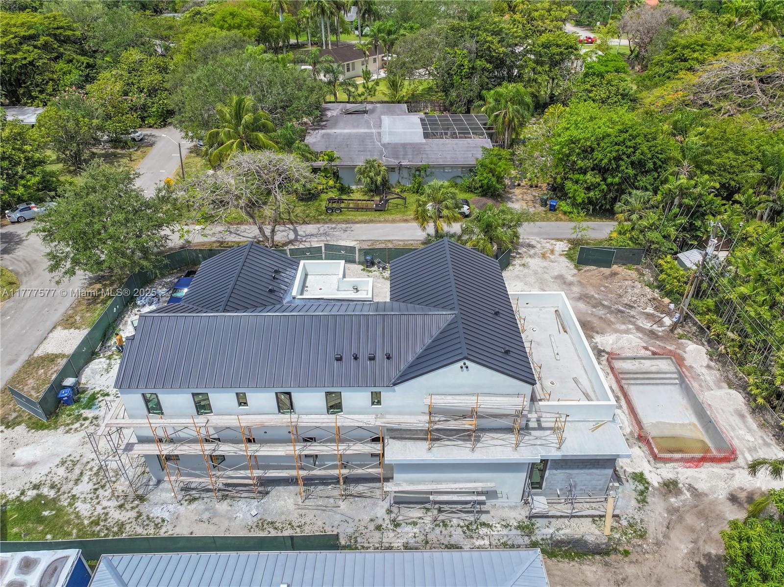 6781 SW 75th Ter, South Miami, Florida image 32