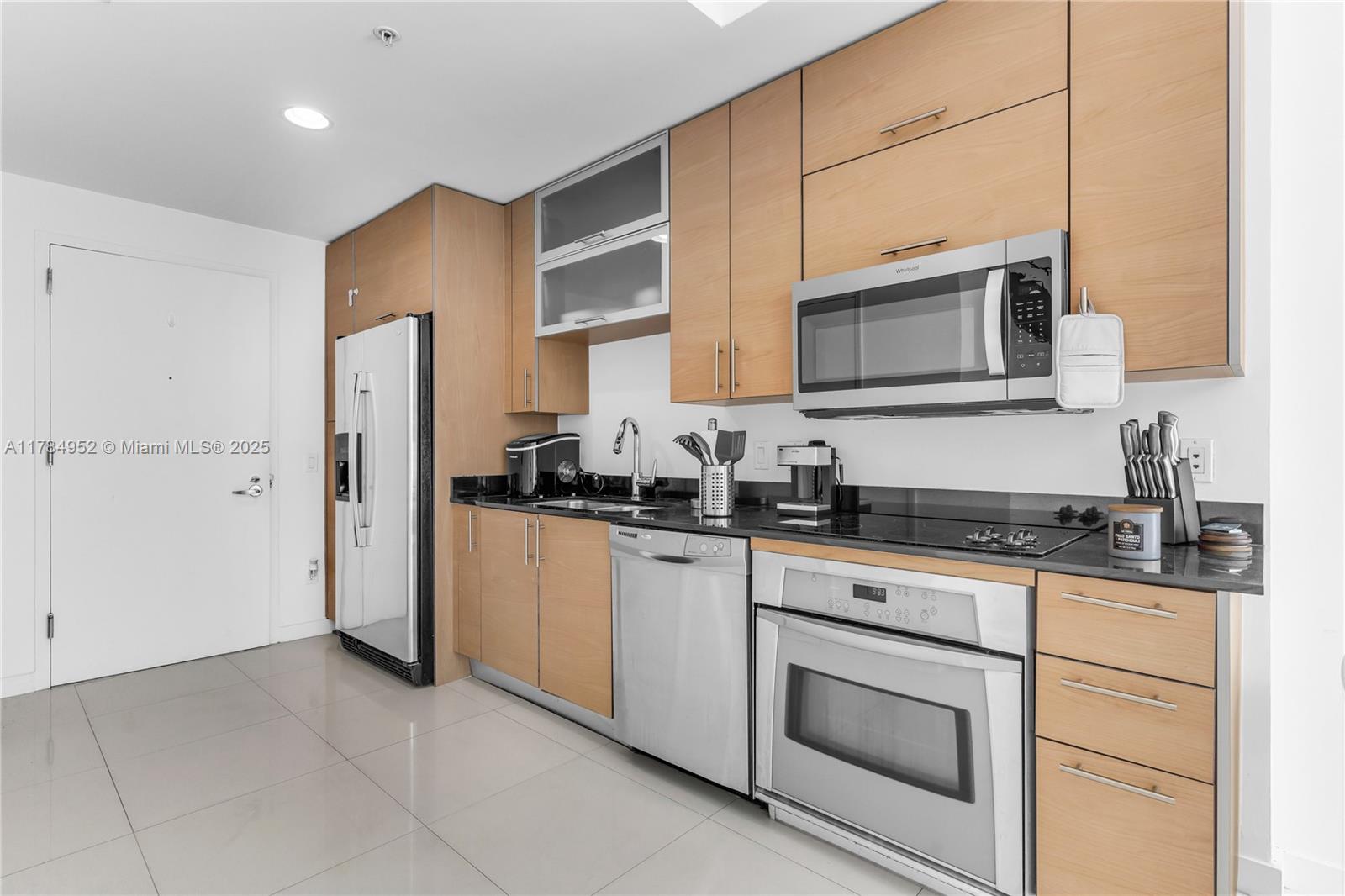 Property photo # 7