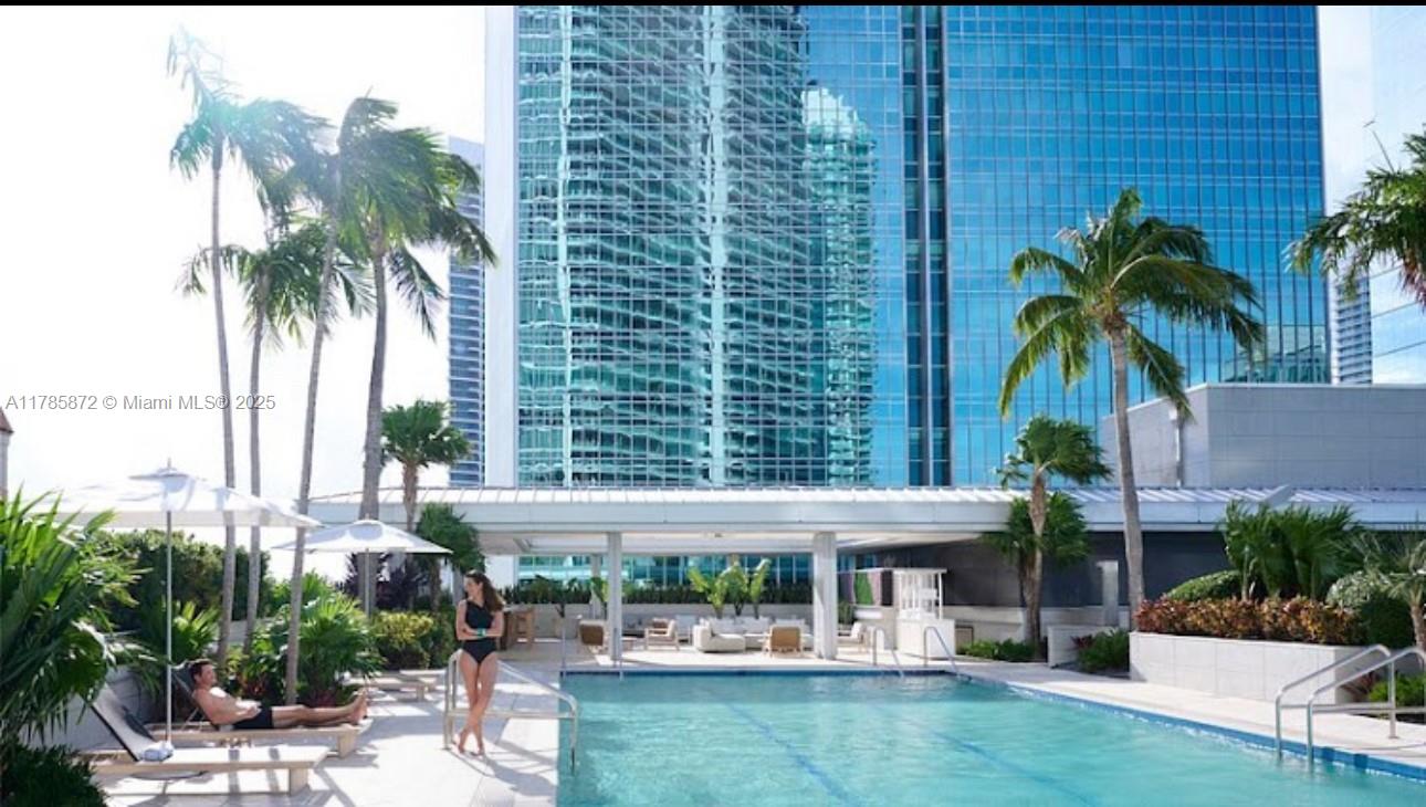 Condo for Rent in Miami, FL