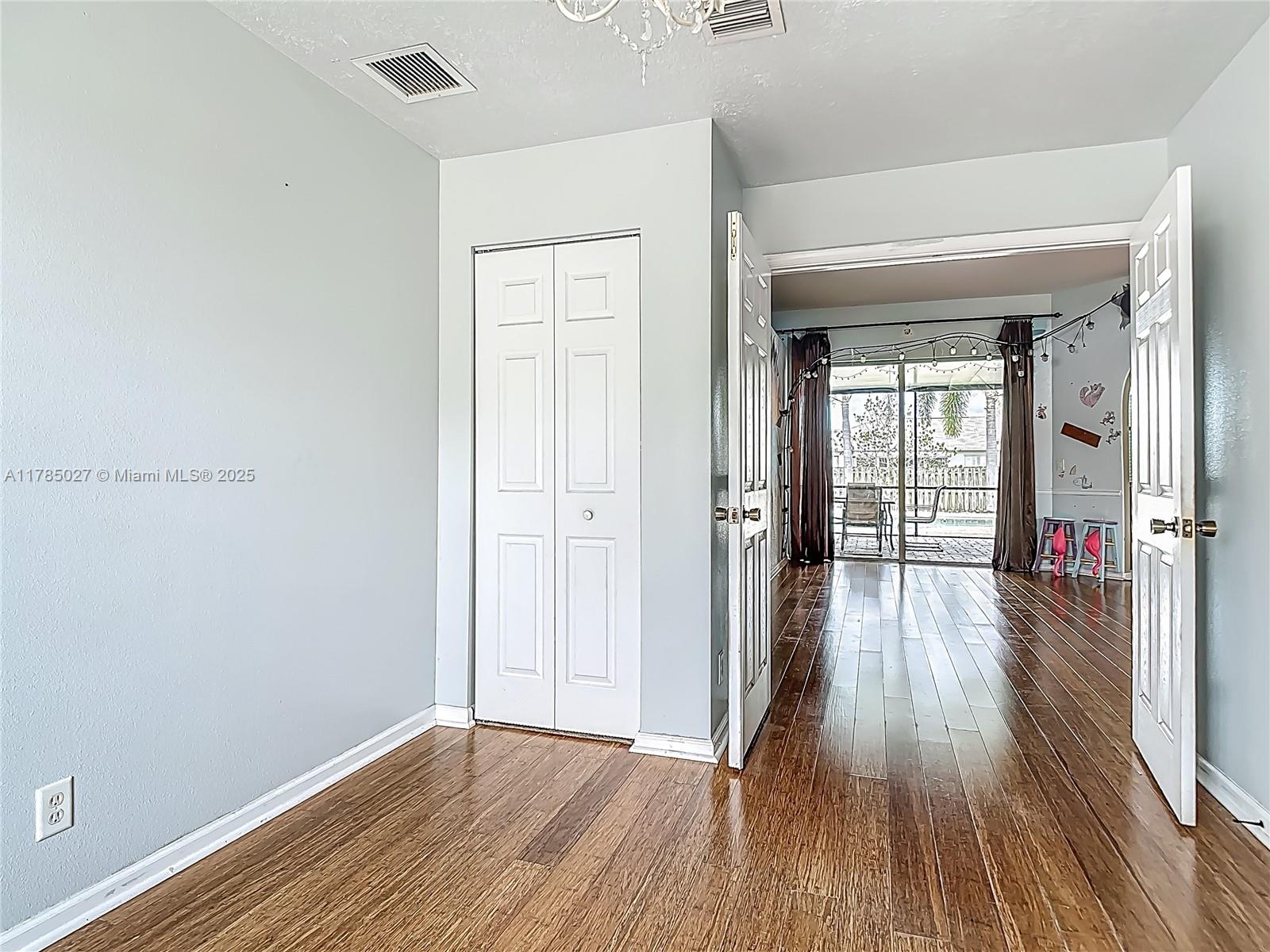 375 SW Dustin Ave, Port St. Lucie, Florida image 18