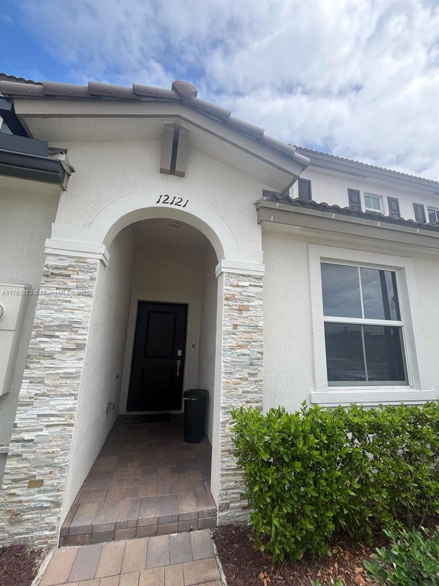 12121 NW 23 court #12121 For Sale A11783373, FL