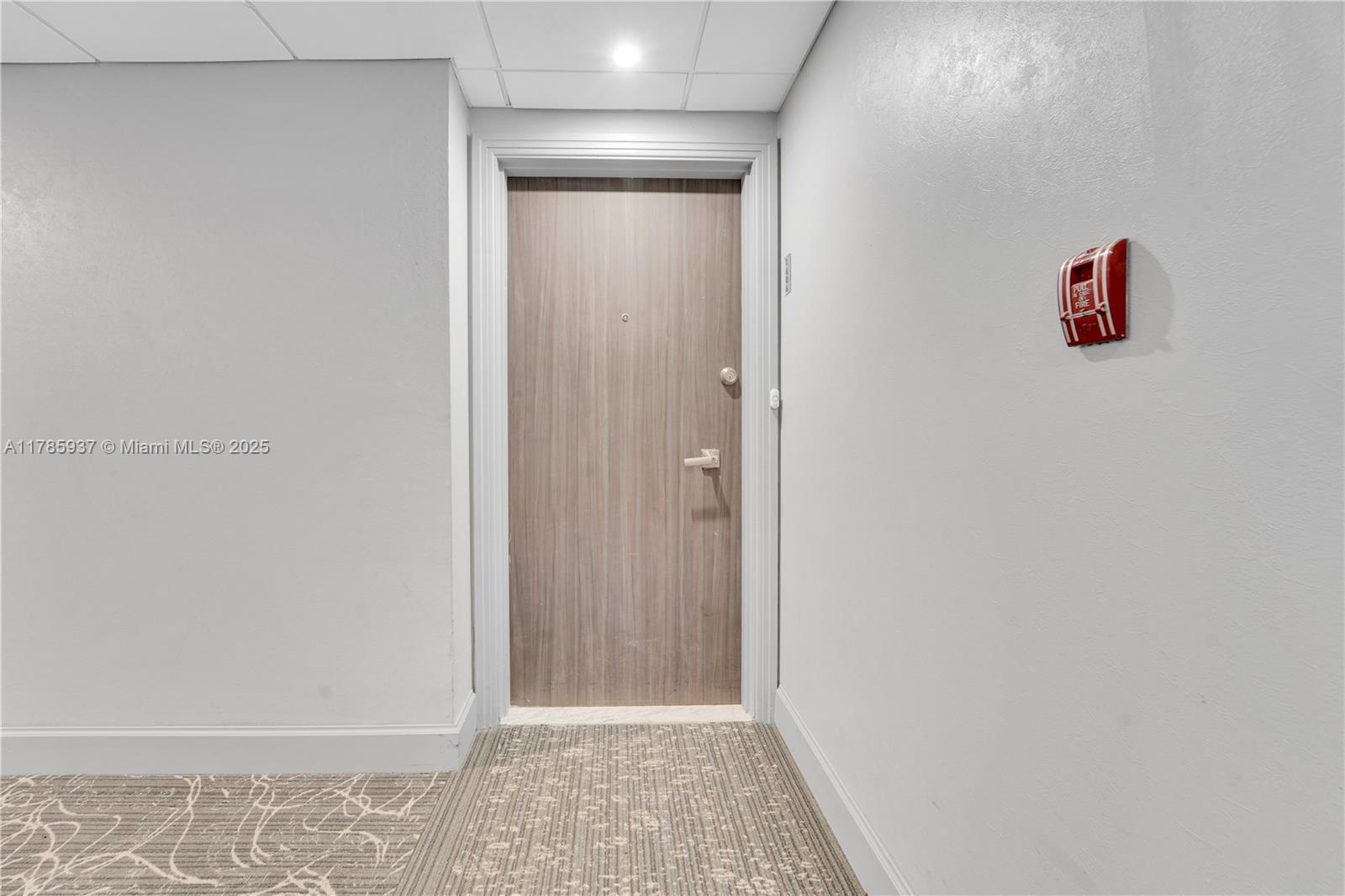 Listing Photo 9