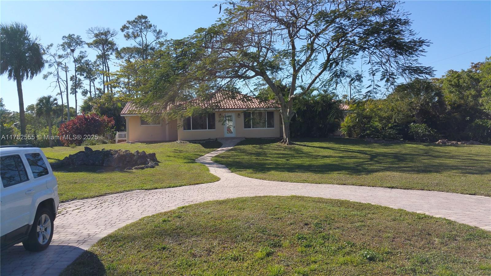 5617 NW 79th Way, Parkland, Florida image 2