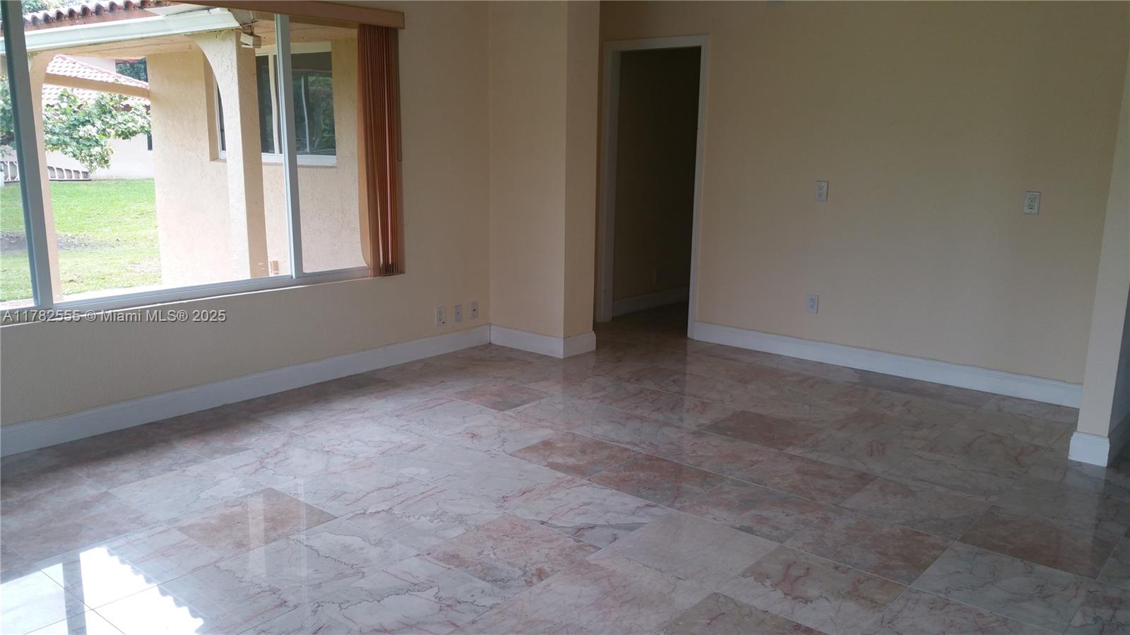 5617 NW 79th Way, Parkland, Florida image 5