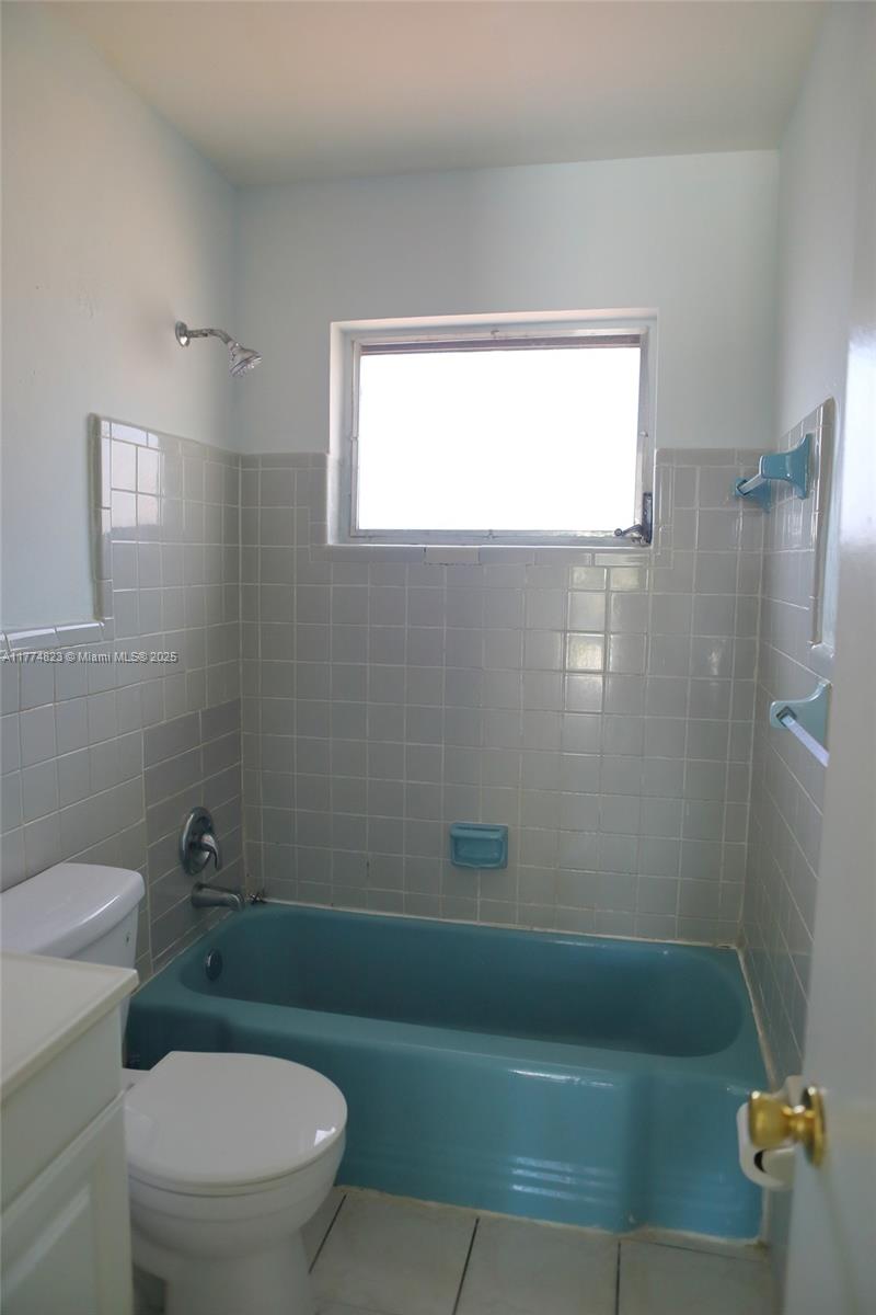 5881 NE 18th Ave, Fort Lauderdale, Florida image 27