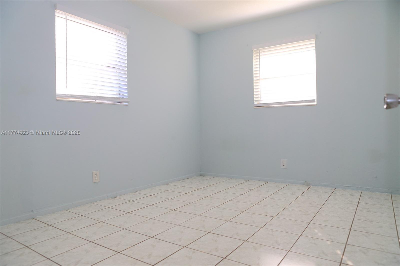 5881 NE 18th Ave, Fort Lauderdale, Florida image 33