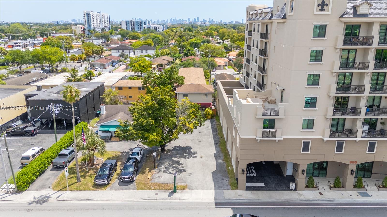 899 SW 67th Ave, West Miami, Florida image 11
