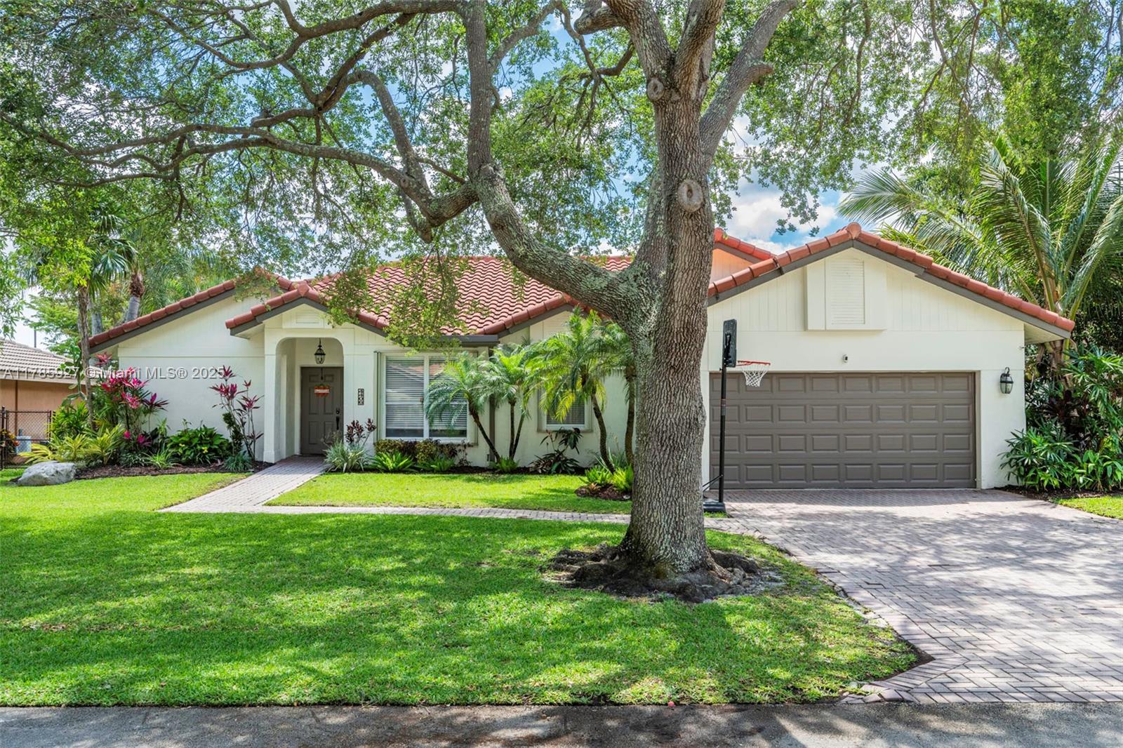 4406 NW 63rd Dr, Coconut Creek, Florida image 2