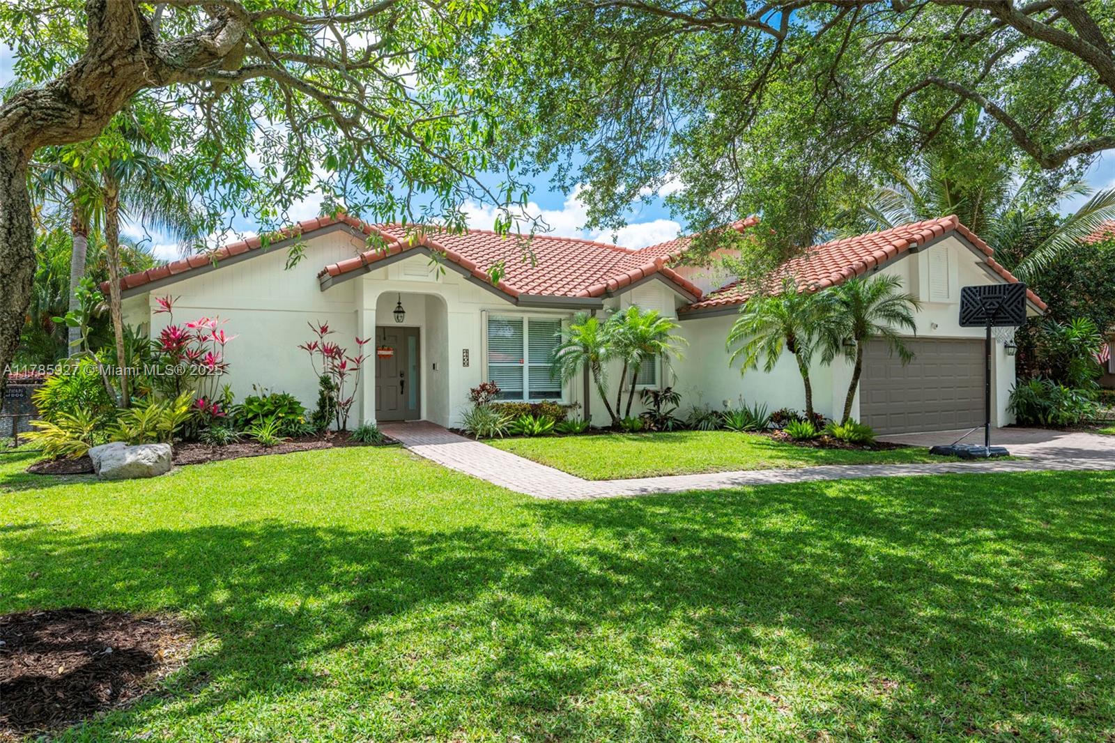 4406 NW 63rd Dr, Coconut Creek, Florida image 3