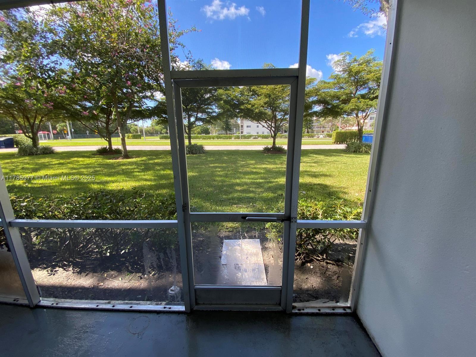 381 Fanshaw J #381, Boca Raton, Florida image 14