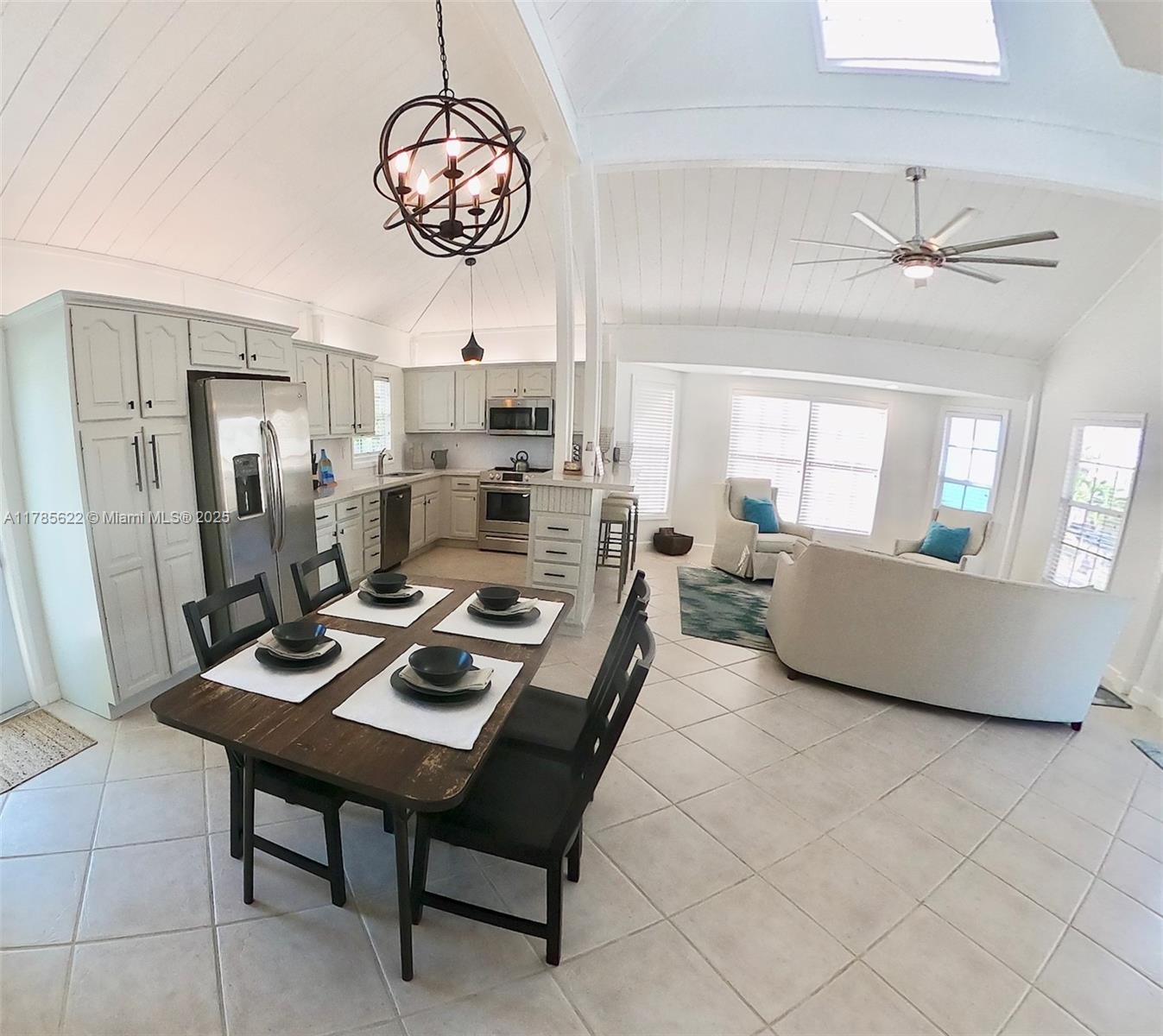 157 Venetian Dr, Islamorada, Florida image 22