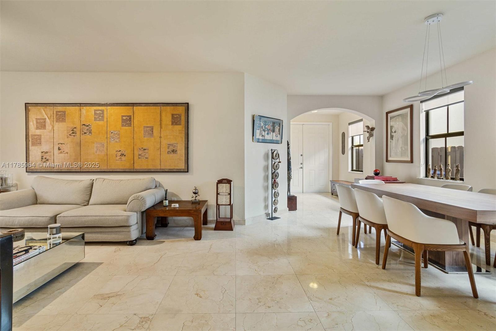 10075 NW 86th Ter, Doral, Florida image 9