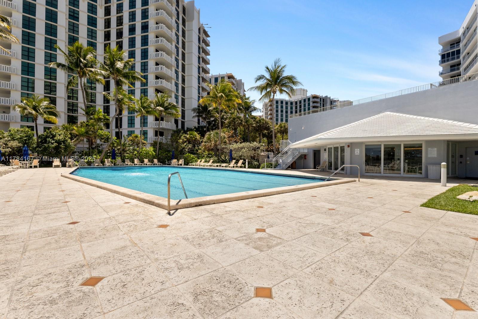 600 Grapetree Dr #10GN, Key Biscayne, Florida image 30