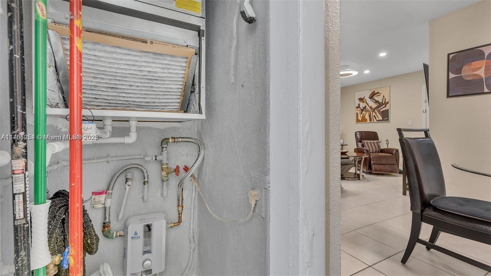 3265 Griffin Rd #106, Dania Beach, Florida image 9