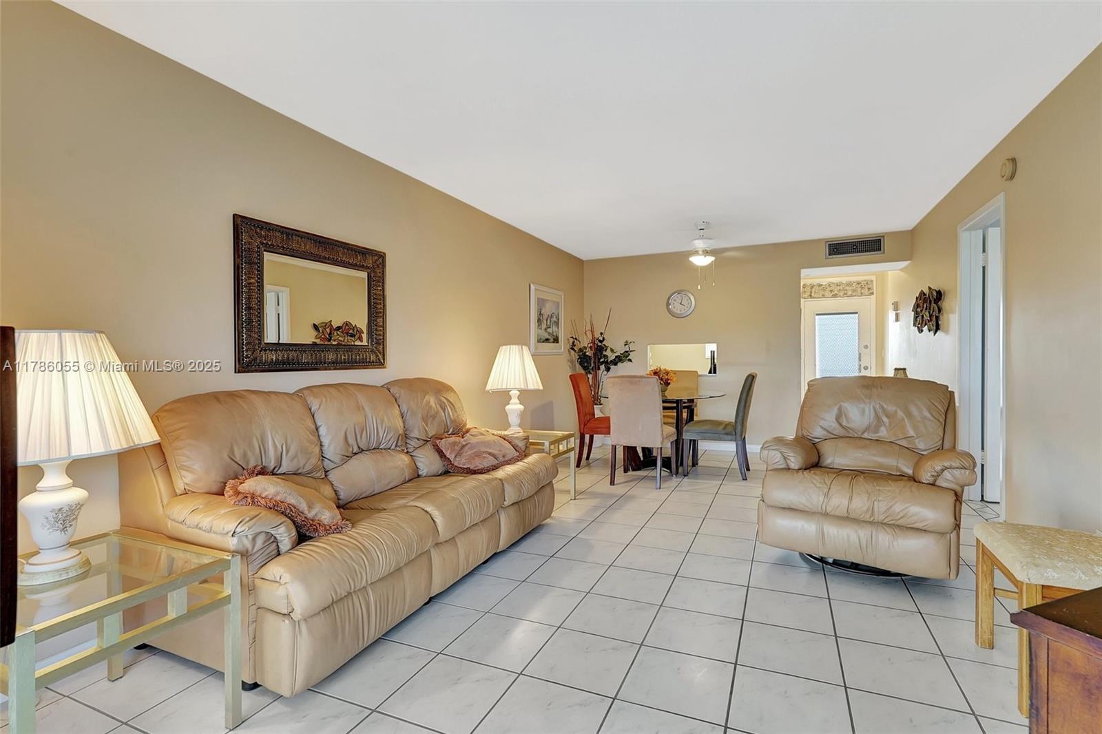 2800 NW 47th Ter #404B, Lauderdale Lakes, Florida image 10