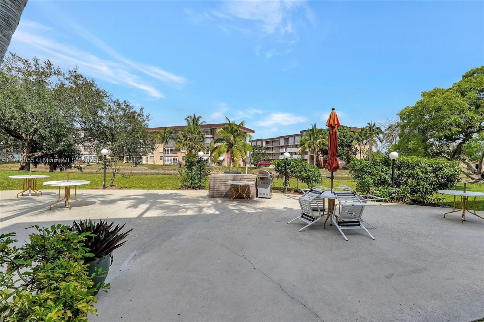 2800 NW 47th Ter #404B, Lauderdale Lakes, Florida image 27