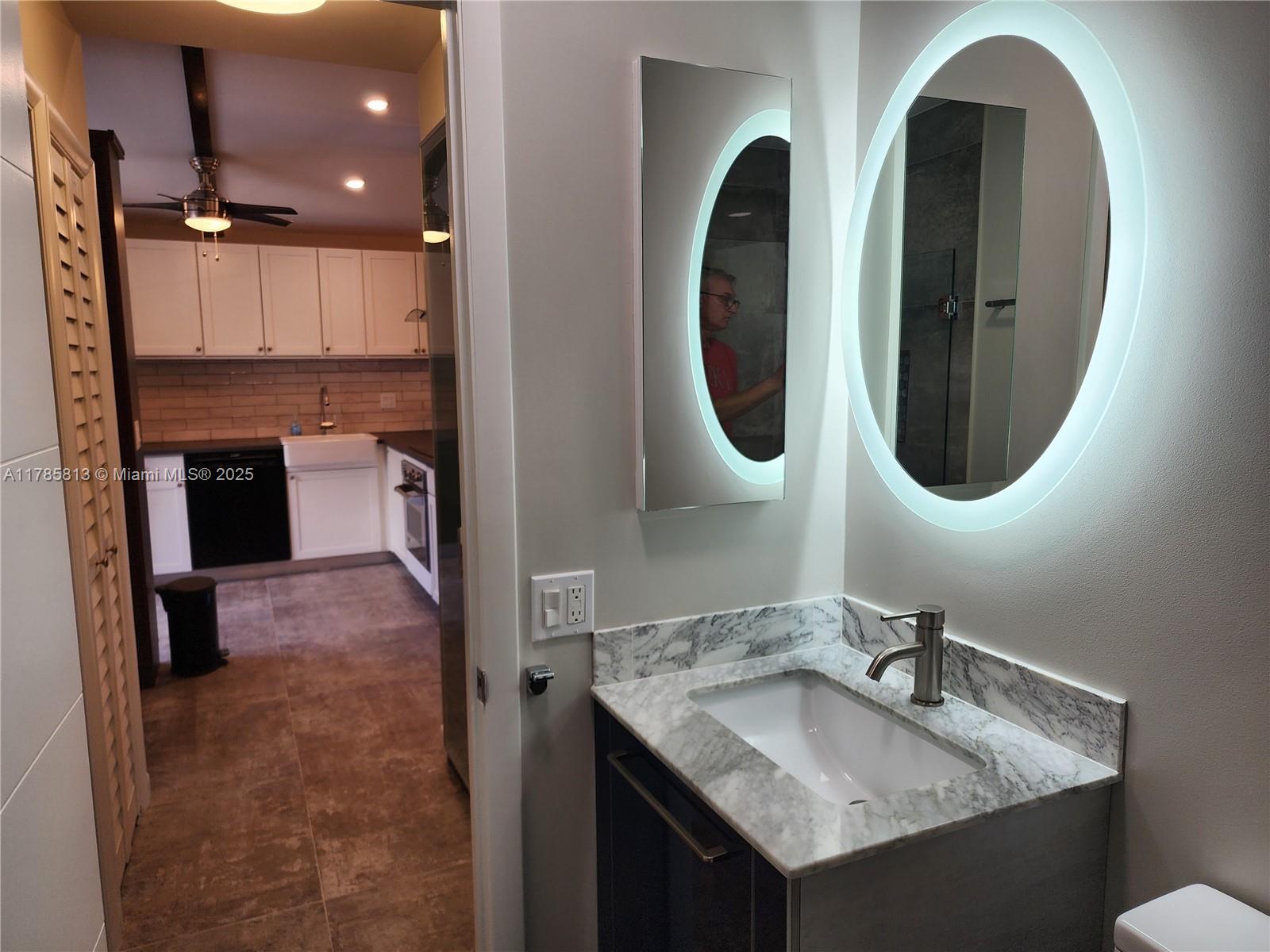 249 Briarwood Cir #3-15, Hollywood, Florida image 22