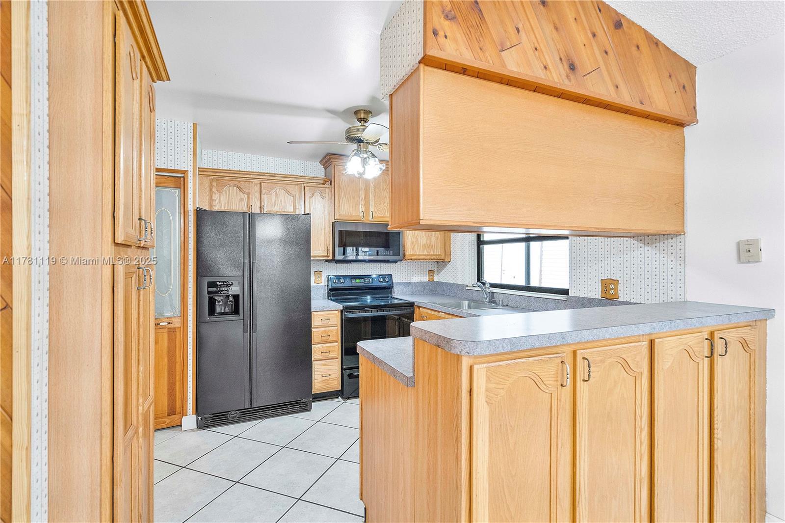 8230 NW 47th Ct, Lauderhill, Florida image 10