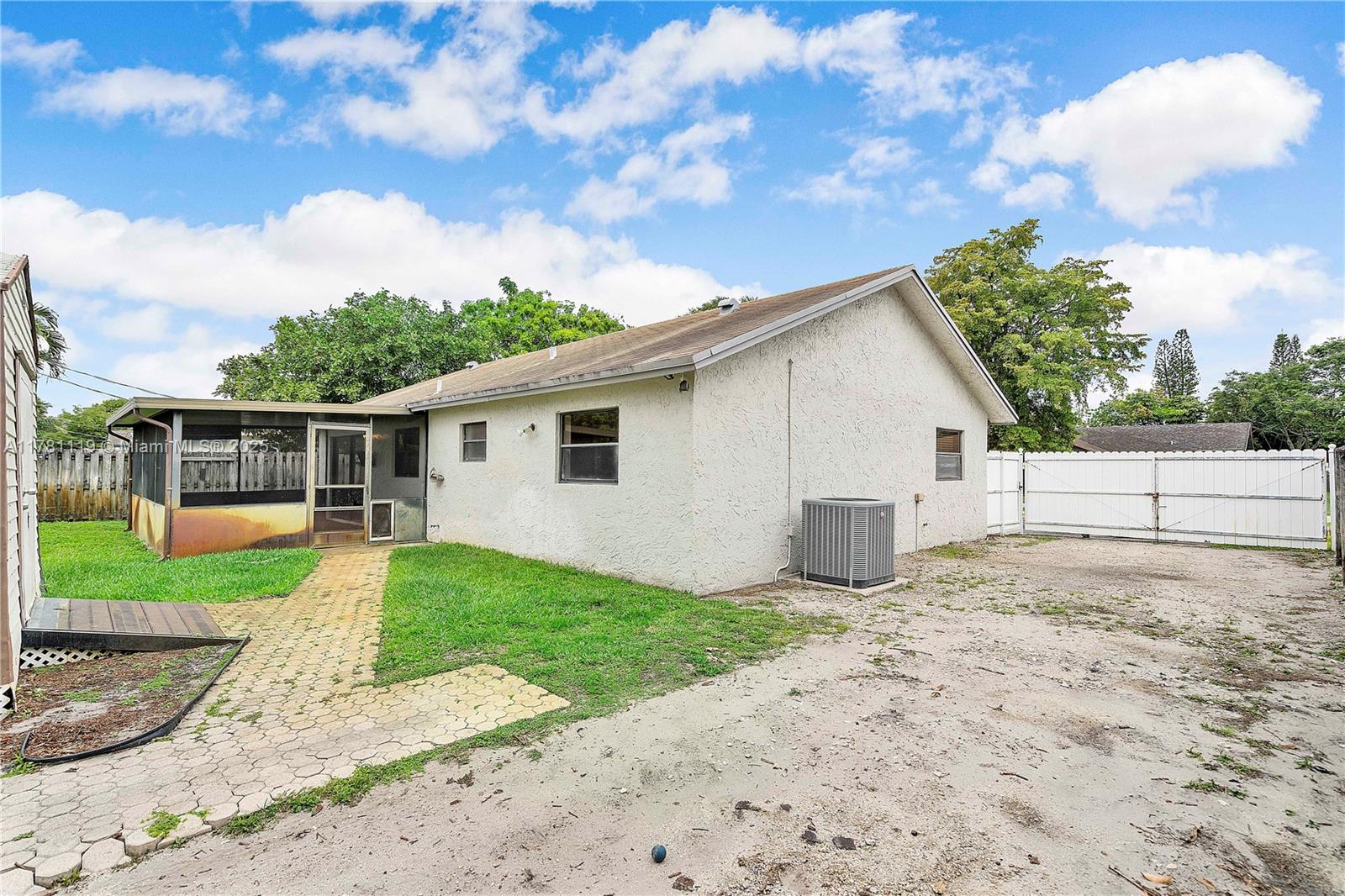 8230 NW 47th Ct, Lauderhill, Florida image 26
