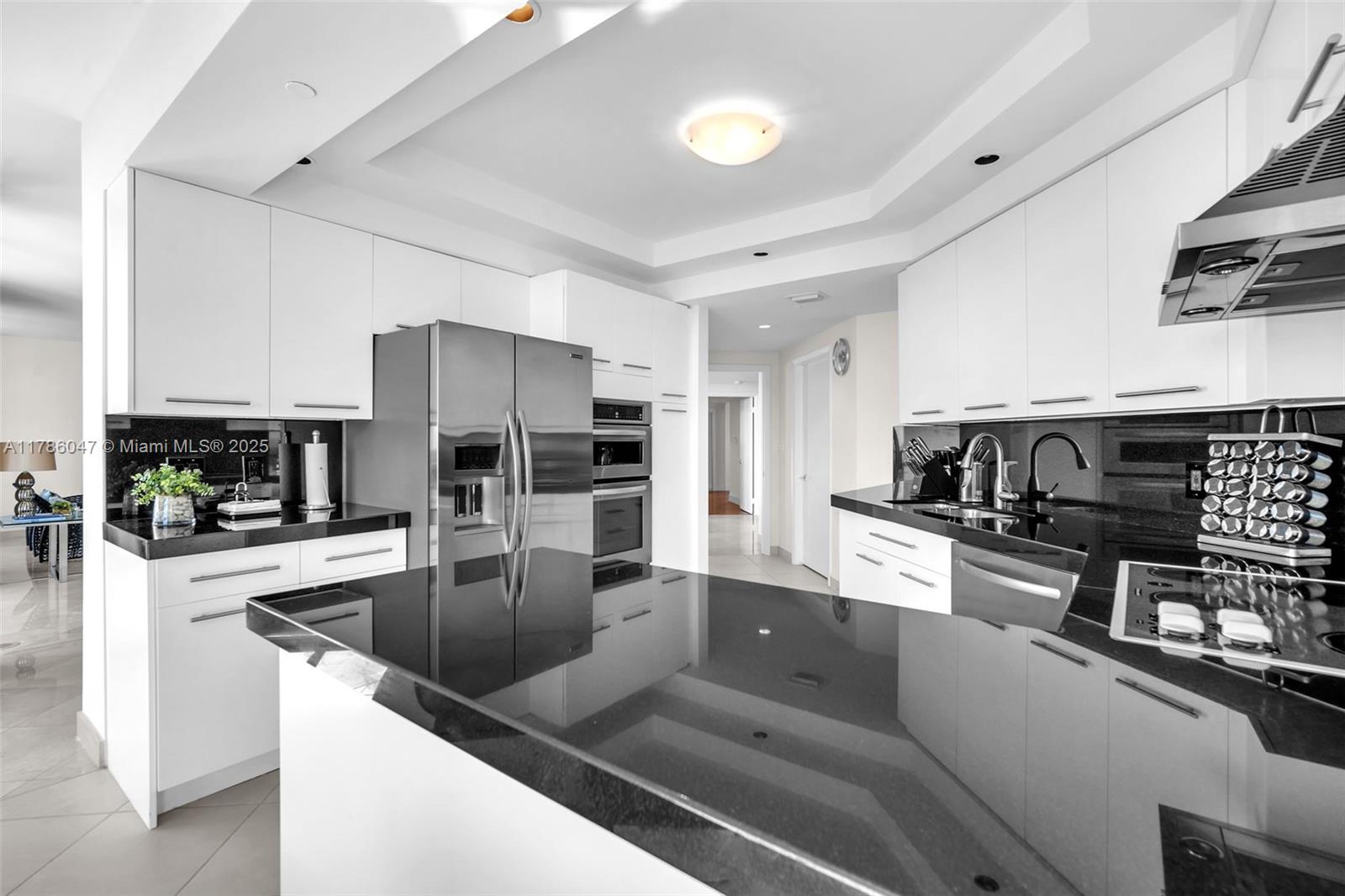 2000 Island Blvd #1704, Aventura, Florida image 34