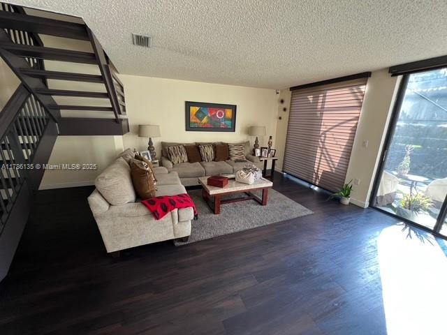 9735 Costa Del Sol Blvd #F-101, Doral, Florida image 33