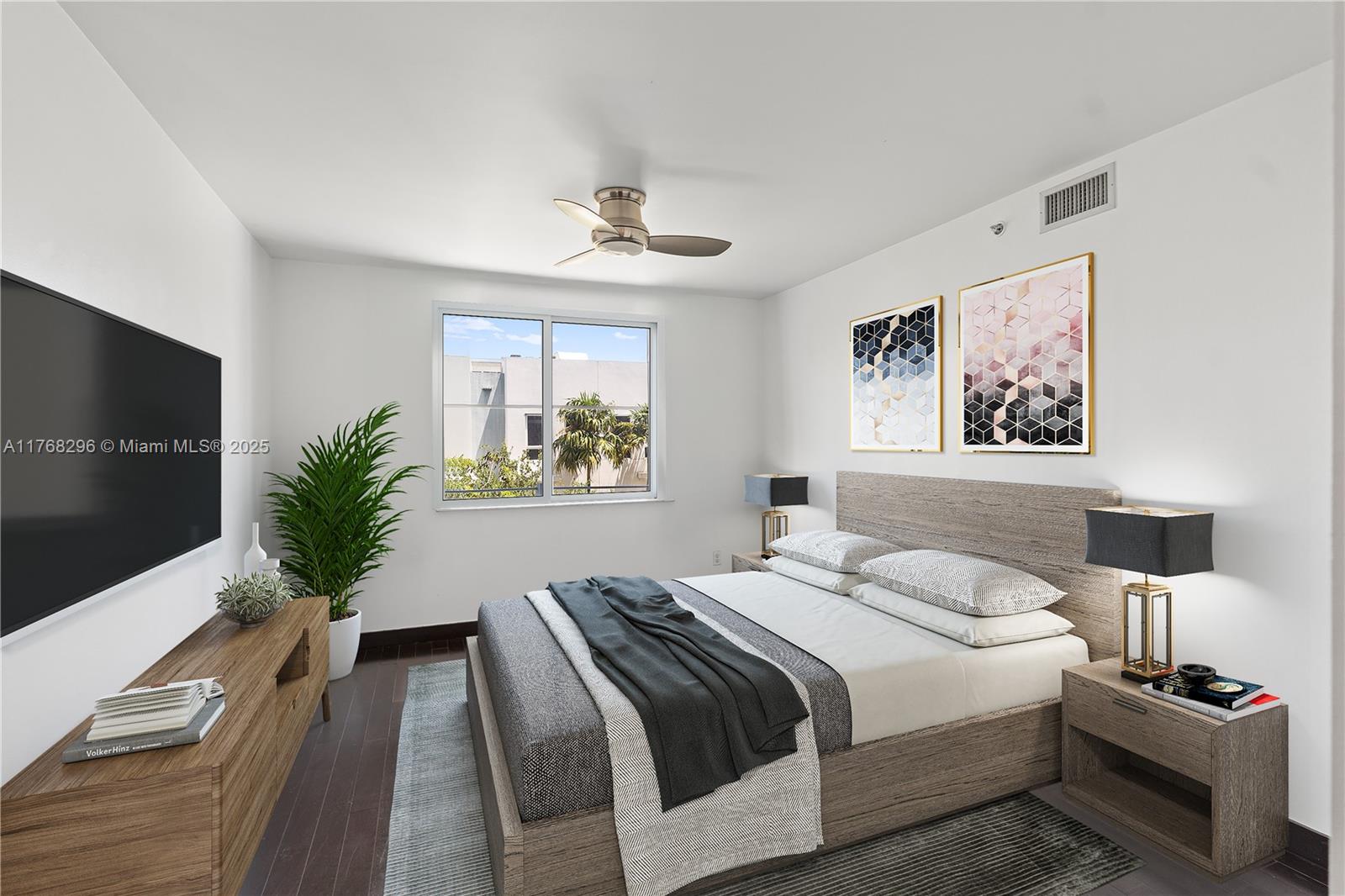110 Washington Ave 2307