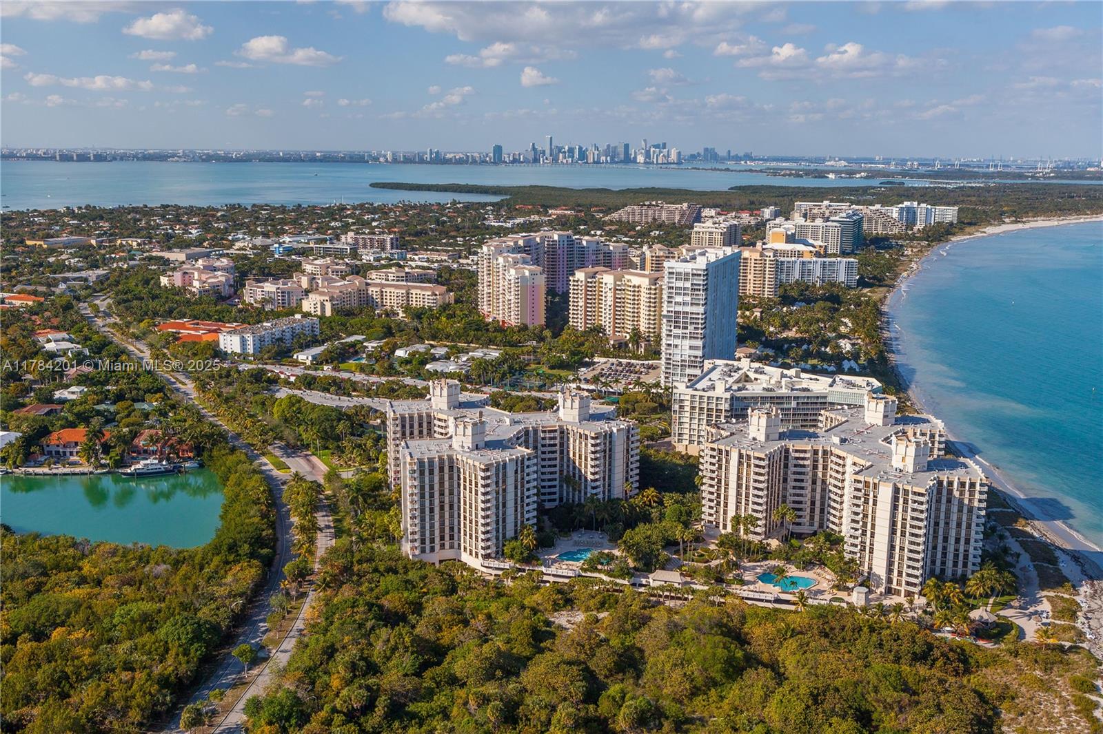 1121 Crandon Blvd #F206, Key Biscayne, Florida image 27