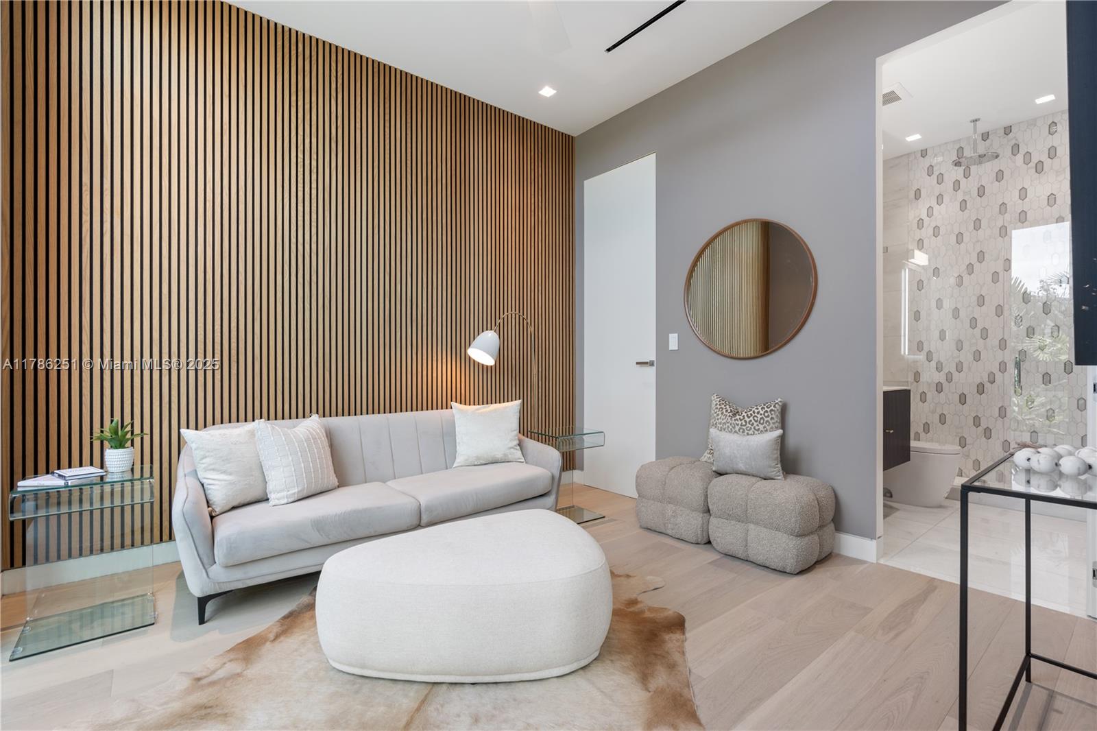 536 W 51st St, Miami Beach, Florida image 10