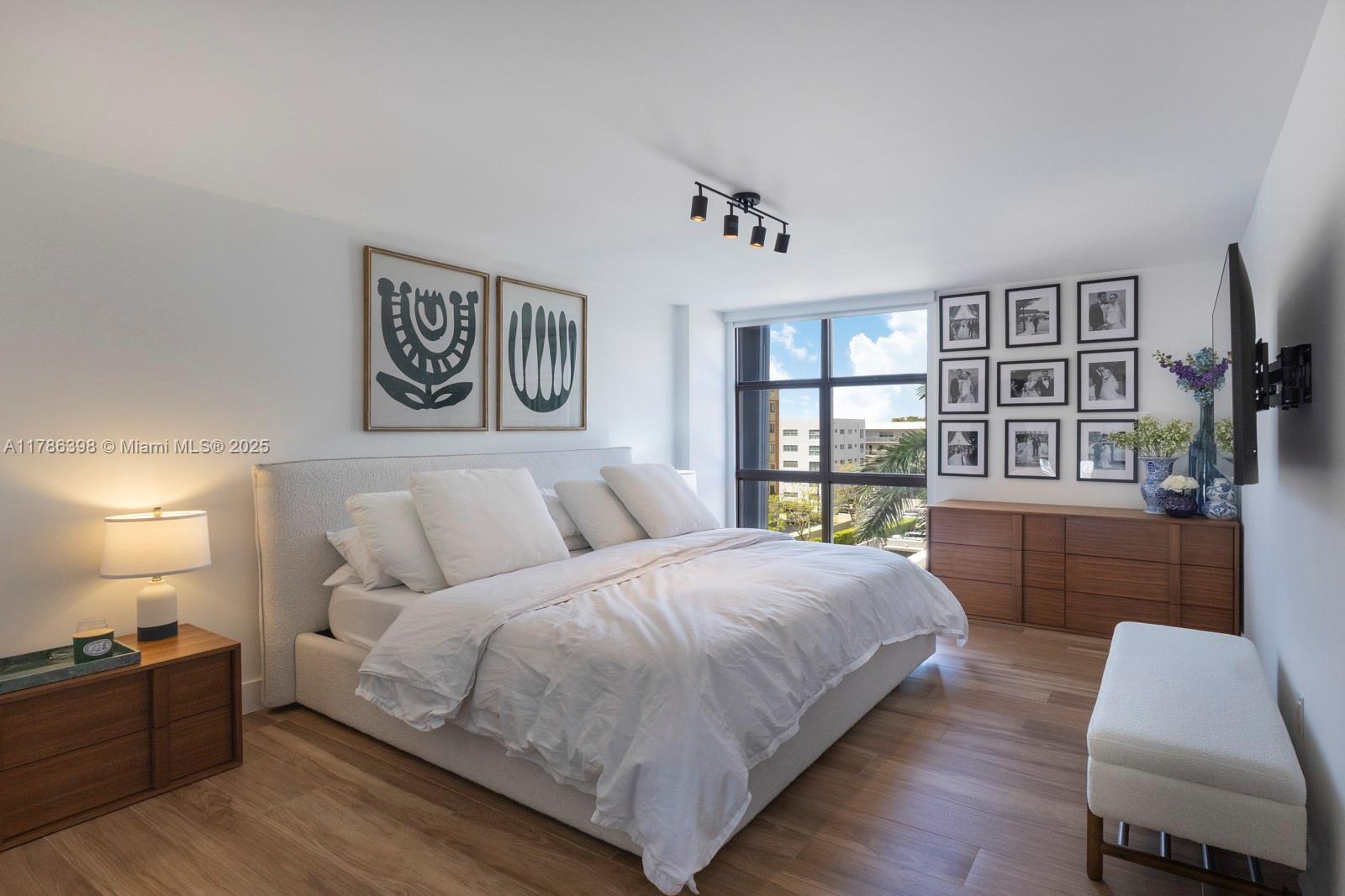 600 Biltmore Way #513, Coral Gables FL 33134