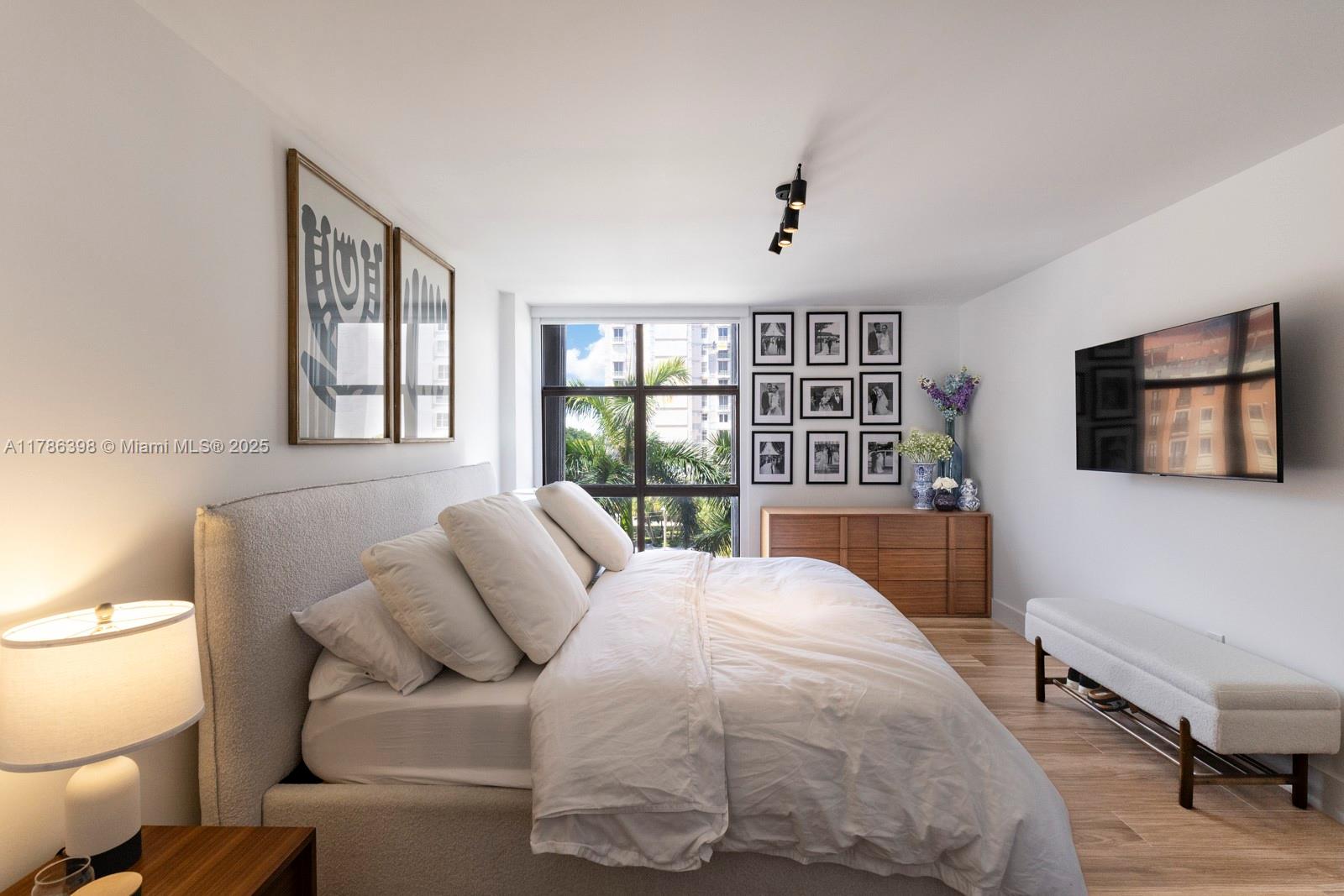 600 Biltmore Way #513, Coral Gables FL 33134