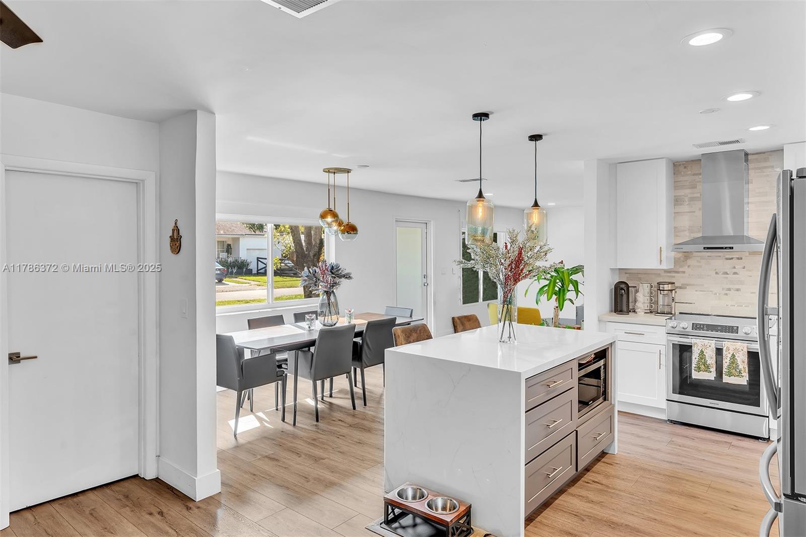 Property photo # 3