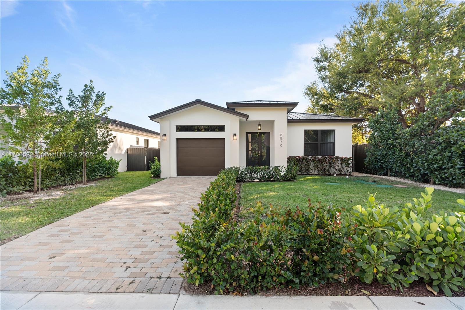 8550 SW 198th St, Cutler Bay, Florida image 2