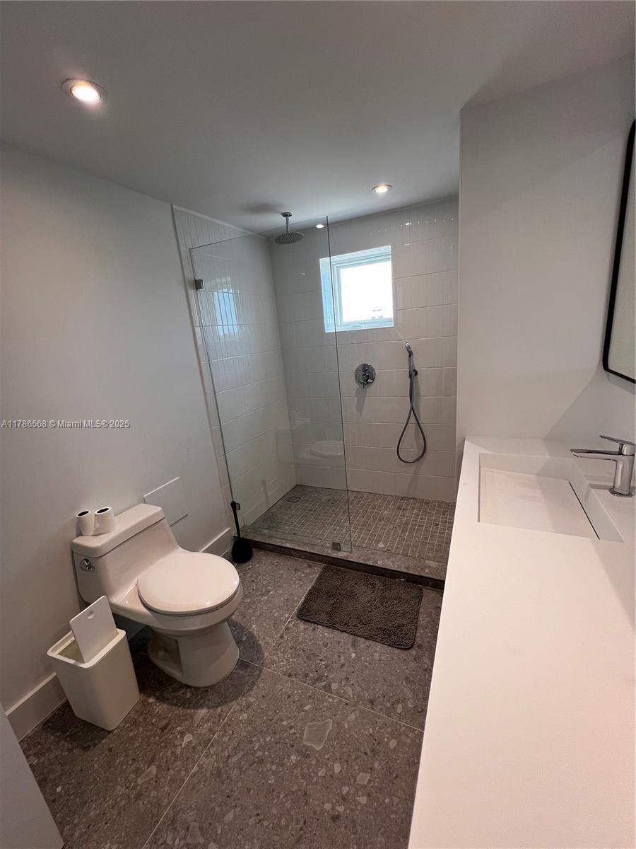 10300 W Bay Harbor Dr #9D, Bay Harbor Islands, Florida image 13
