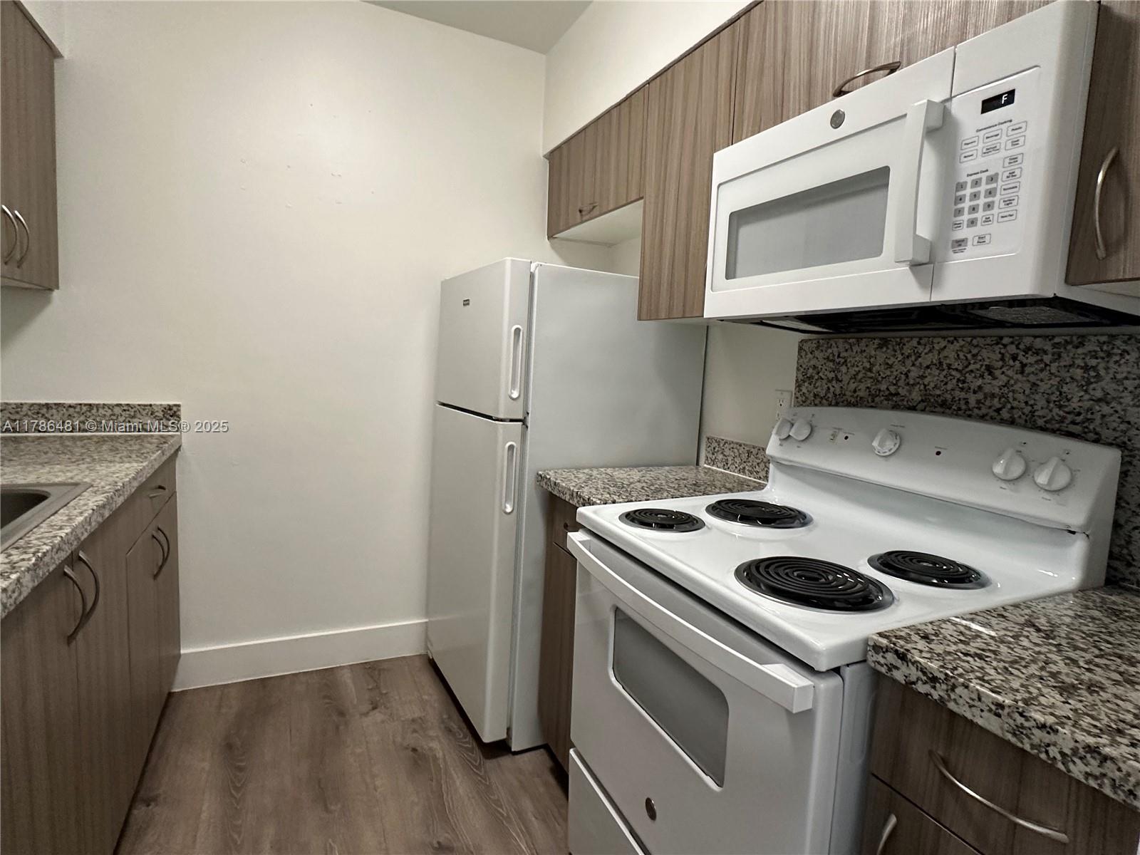 Property photo # 4