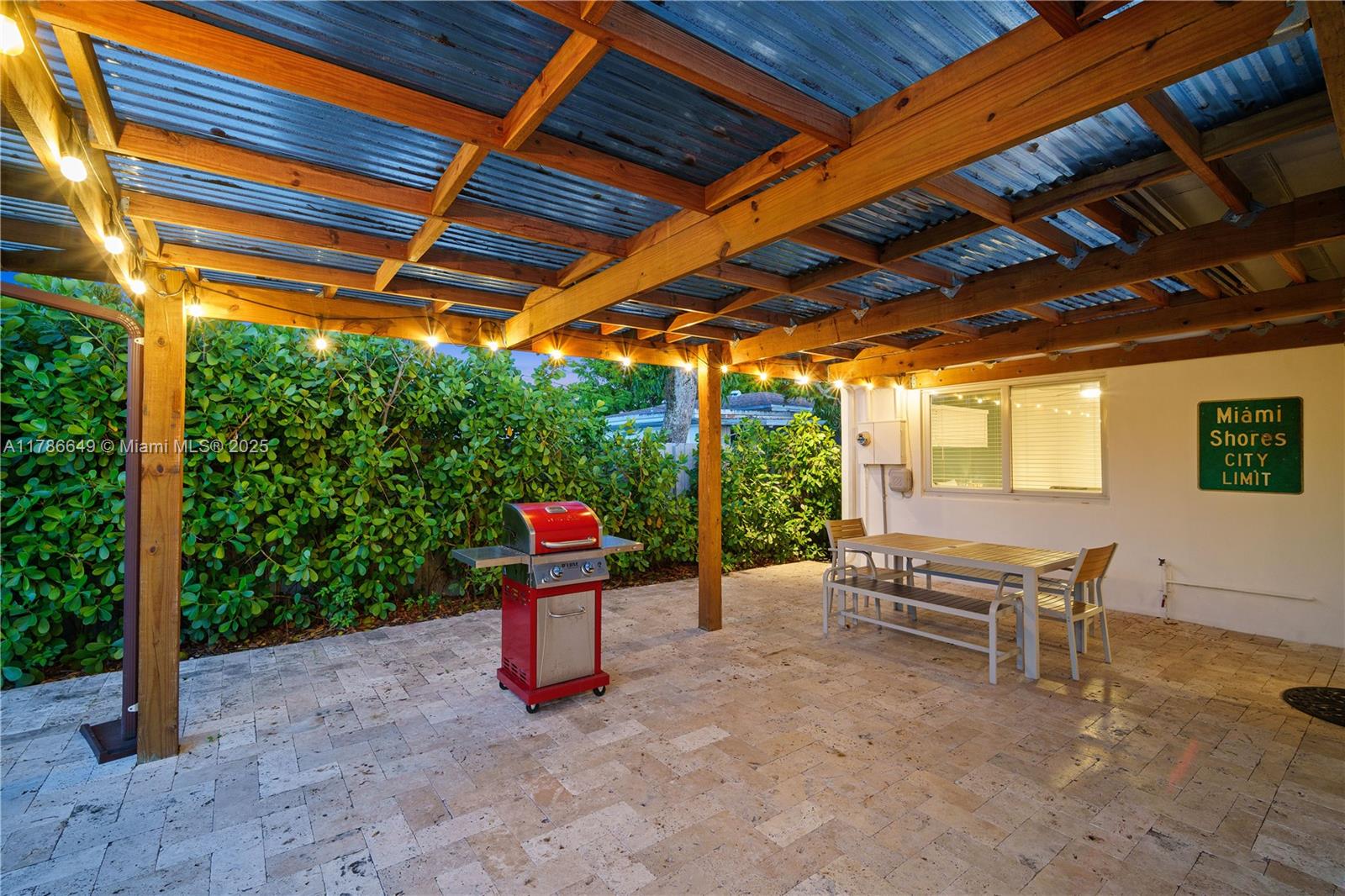Listing Photo 42