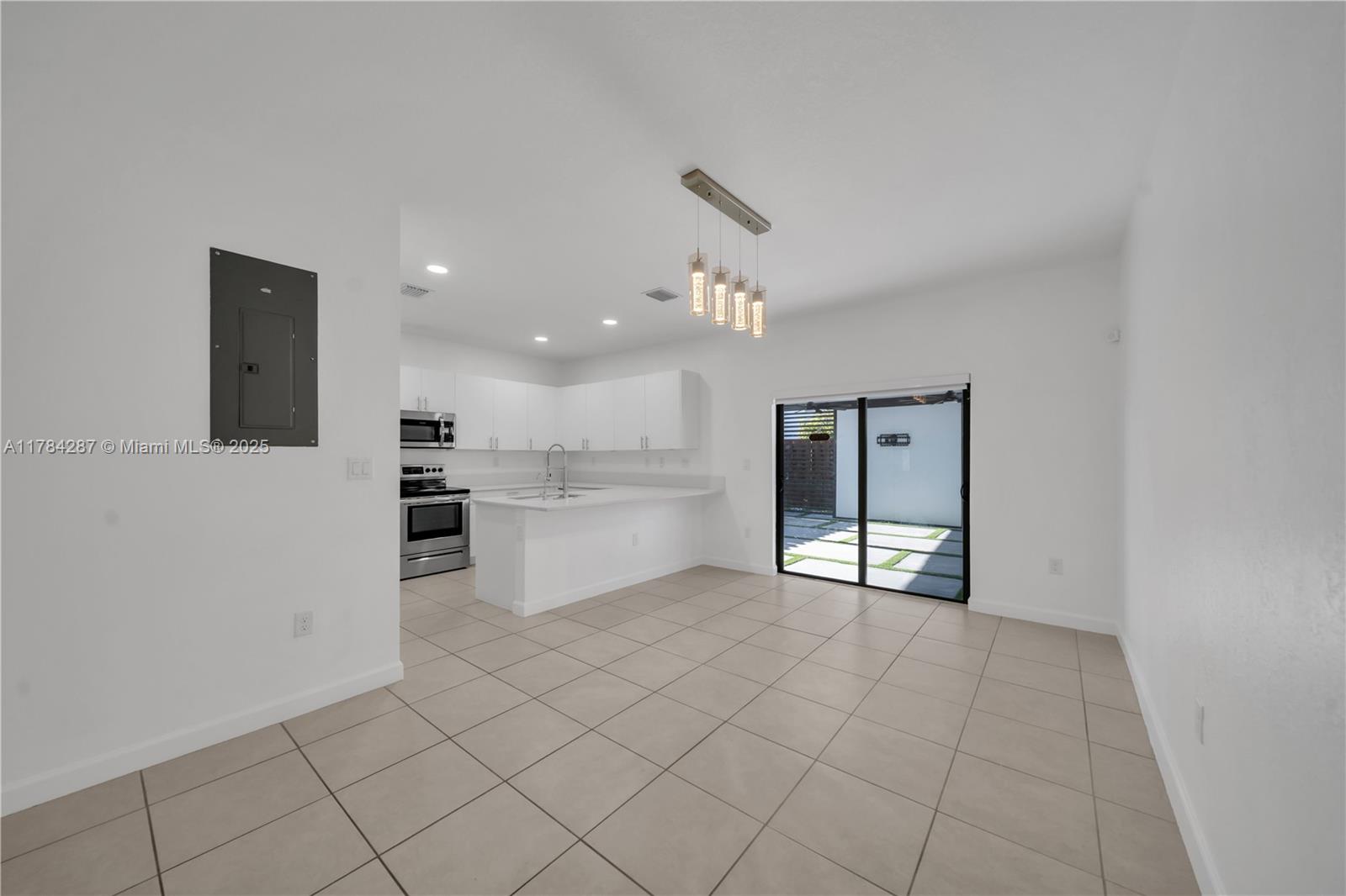 12960 SW 232nd Ln, Homestead, Florida image 13