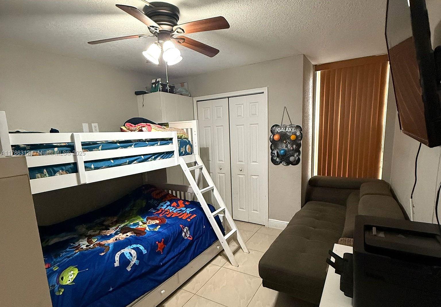 Listing Photo 10