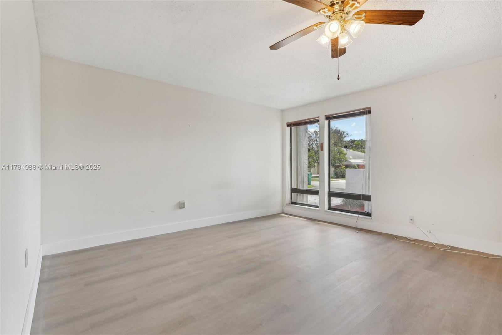 4967 SW 94th Ter, Cooper City, Florida image 27
