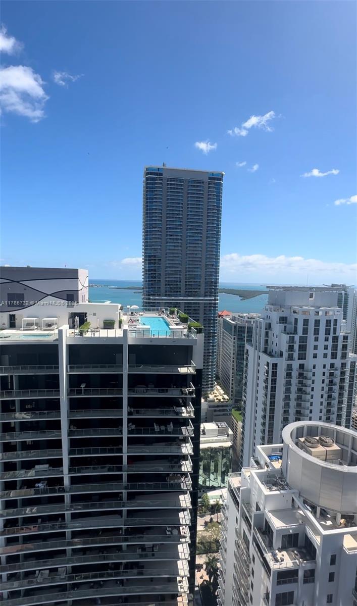 1000 Brickell Plz #PH5305, Miami FL 33131