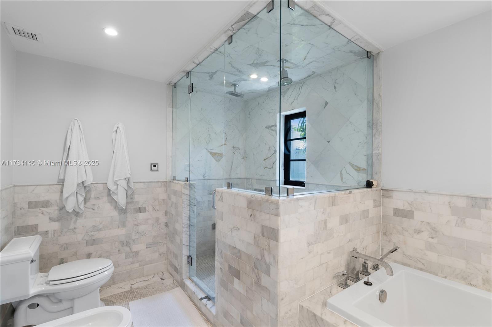 100 E Dilido Dr, Miami Beach, Florida image 24