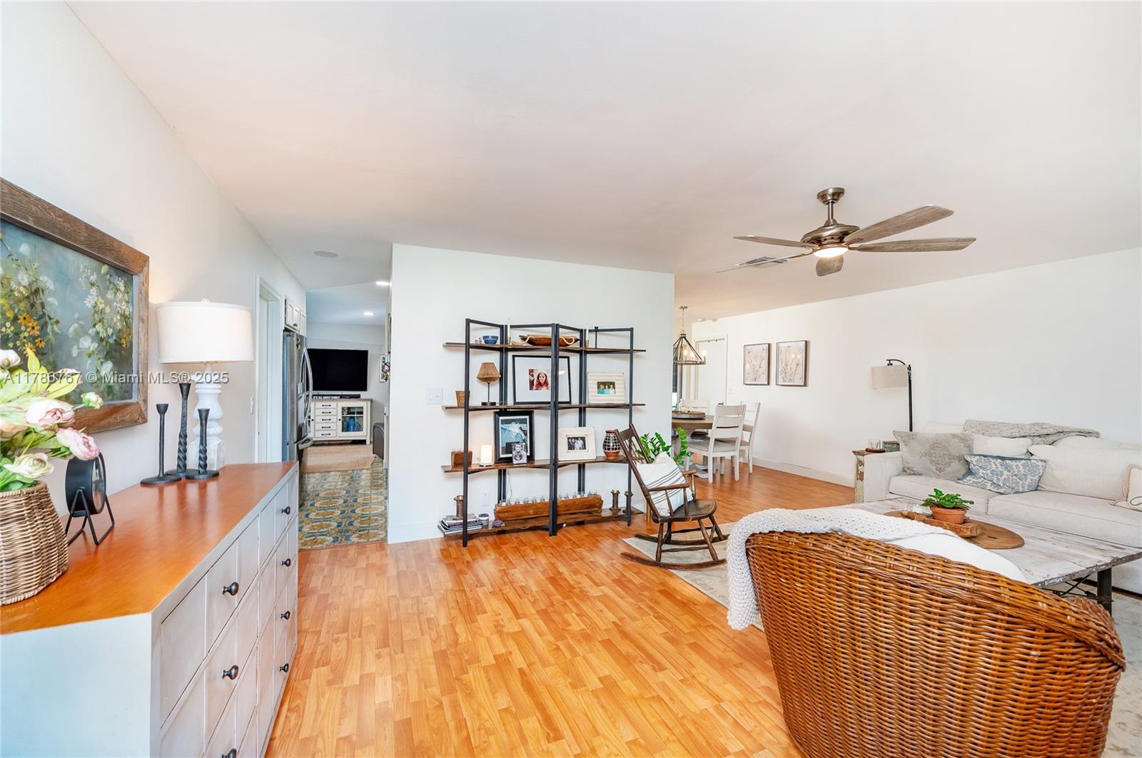 8951 NW 12th Pl, Plantation, Florida image 10
