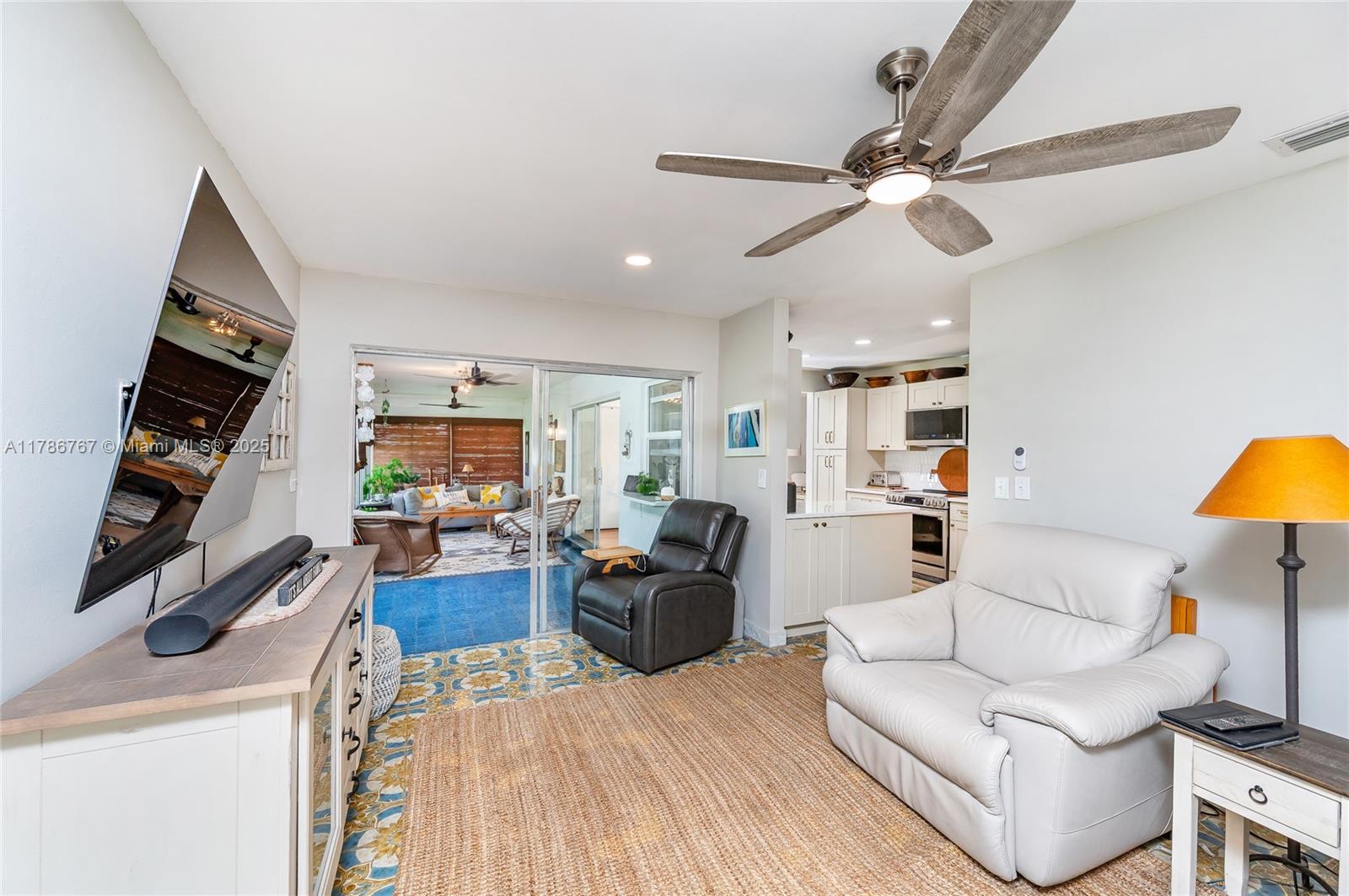 8951 NW 12th Pl, Plantation, Florida image 25