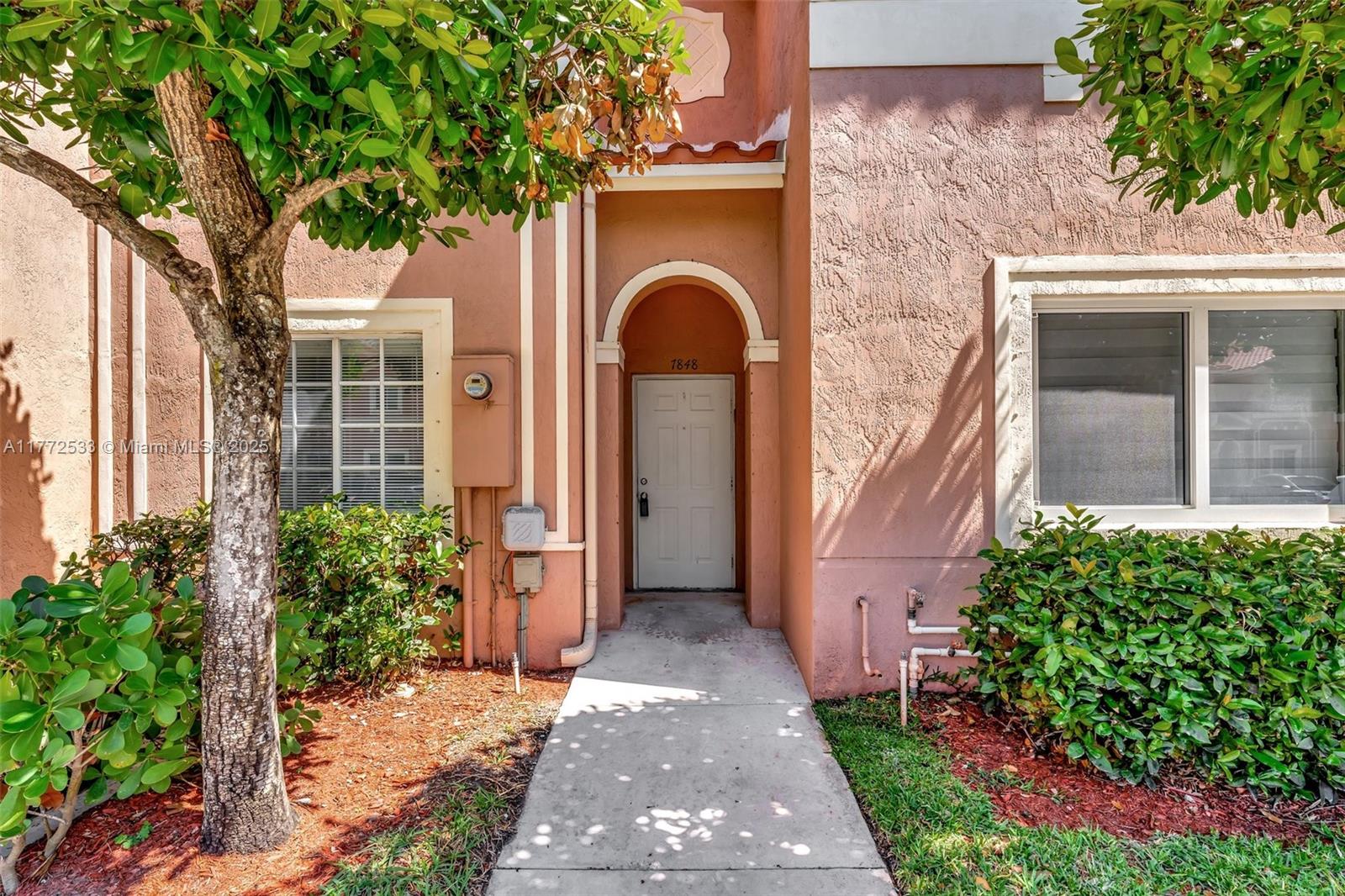 7848 Catalina Cir #7848, Tamarac, Florida image 13